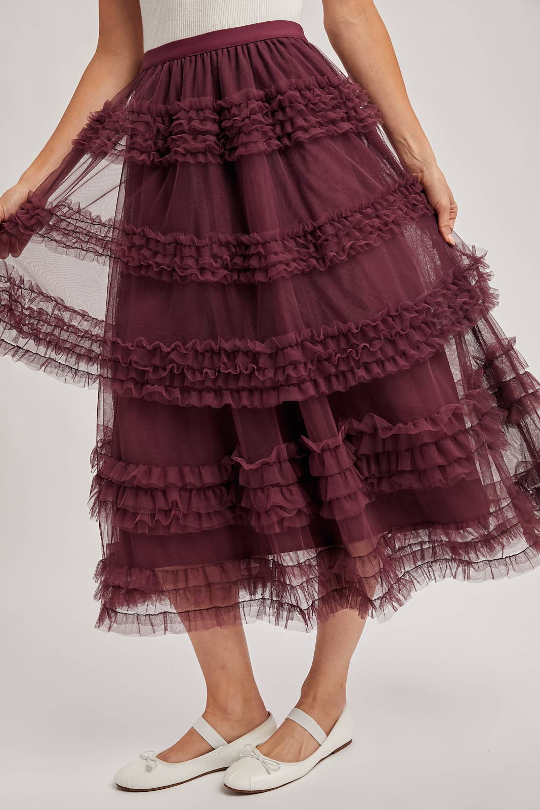 ROMANTIC RUFFLE TIERED TULLE MIDI SKIRT: PLUM / M