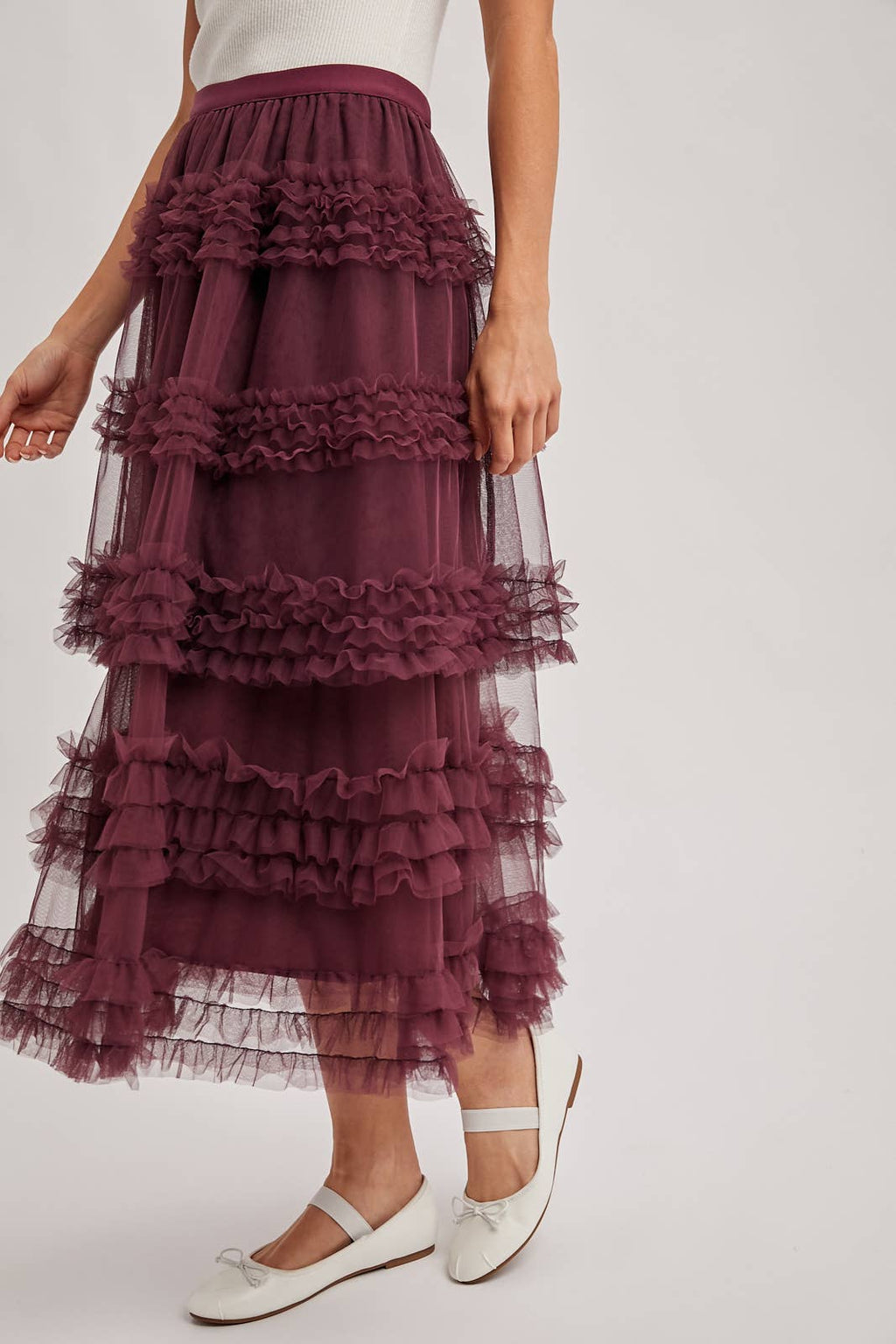 ROMANTIC RUFFLE TIERED TULLE MIDI SKIRT: PLUM / M