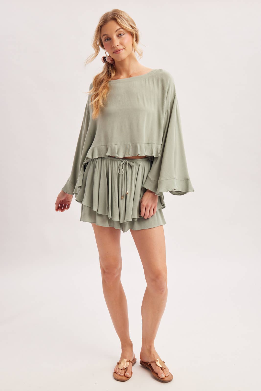 BILLOWY CROPPED OVERSIZED BELL SLEEVE RUFFLE HEM TOP: BIRCH