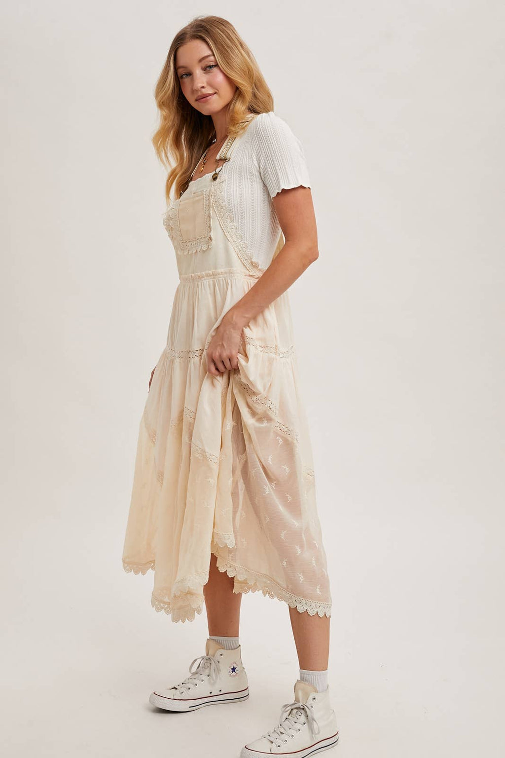 LACE EMBROIDERED TULLE BIB MAXI DRESS: ASH