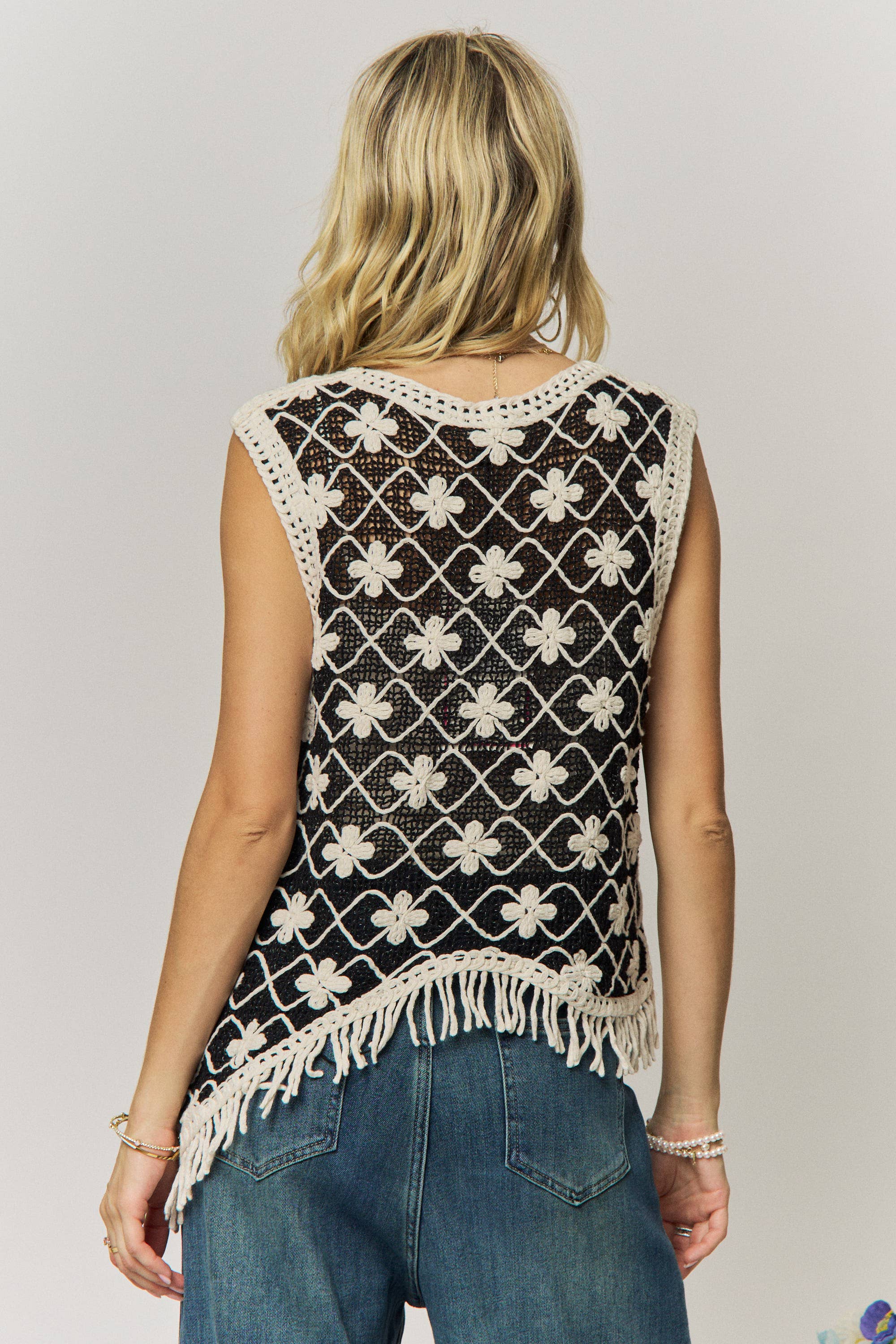 FRINGE HEM CROCHET TOP- LET4265: BEIGE / ONESIZE(6)
