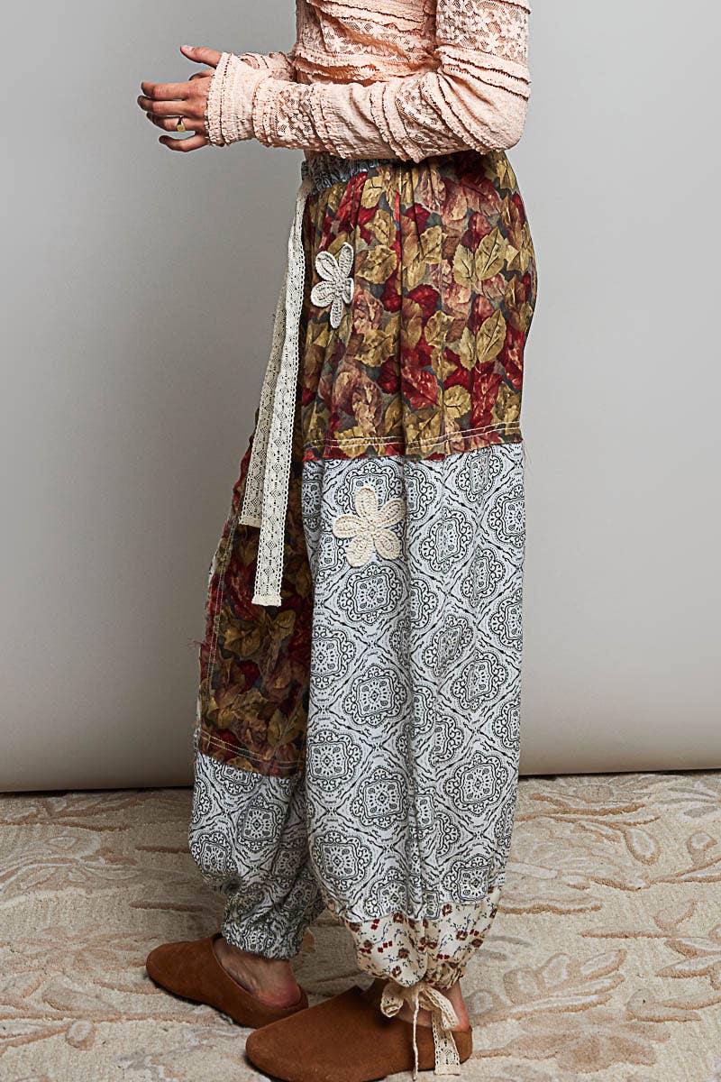 Crochet Patch Detail Contrast Patchwork Printed Woven Pants: CREAM MULTI / L