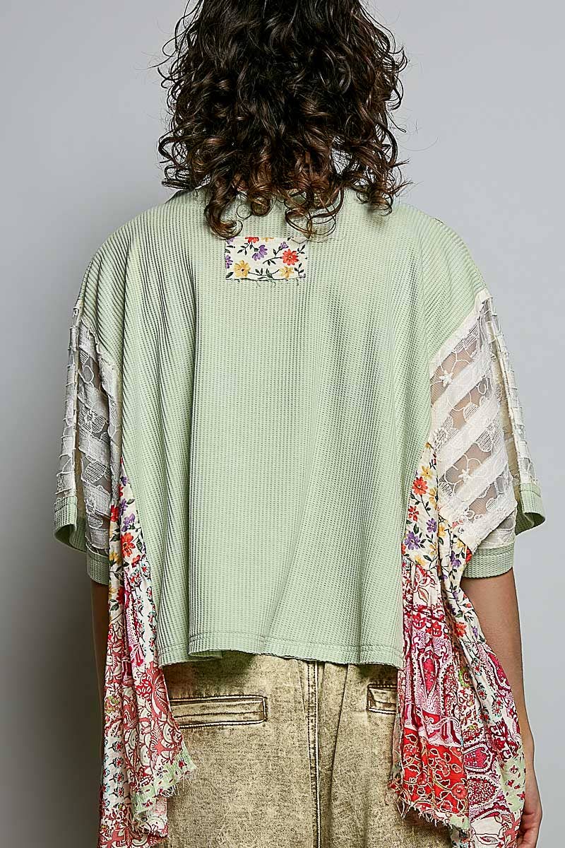 Boho Side Ruffle Detail Floral Embroidery Thermal Top: MINT / M
