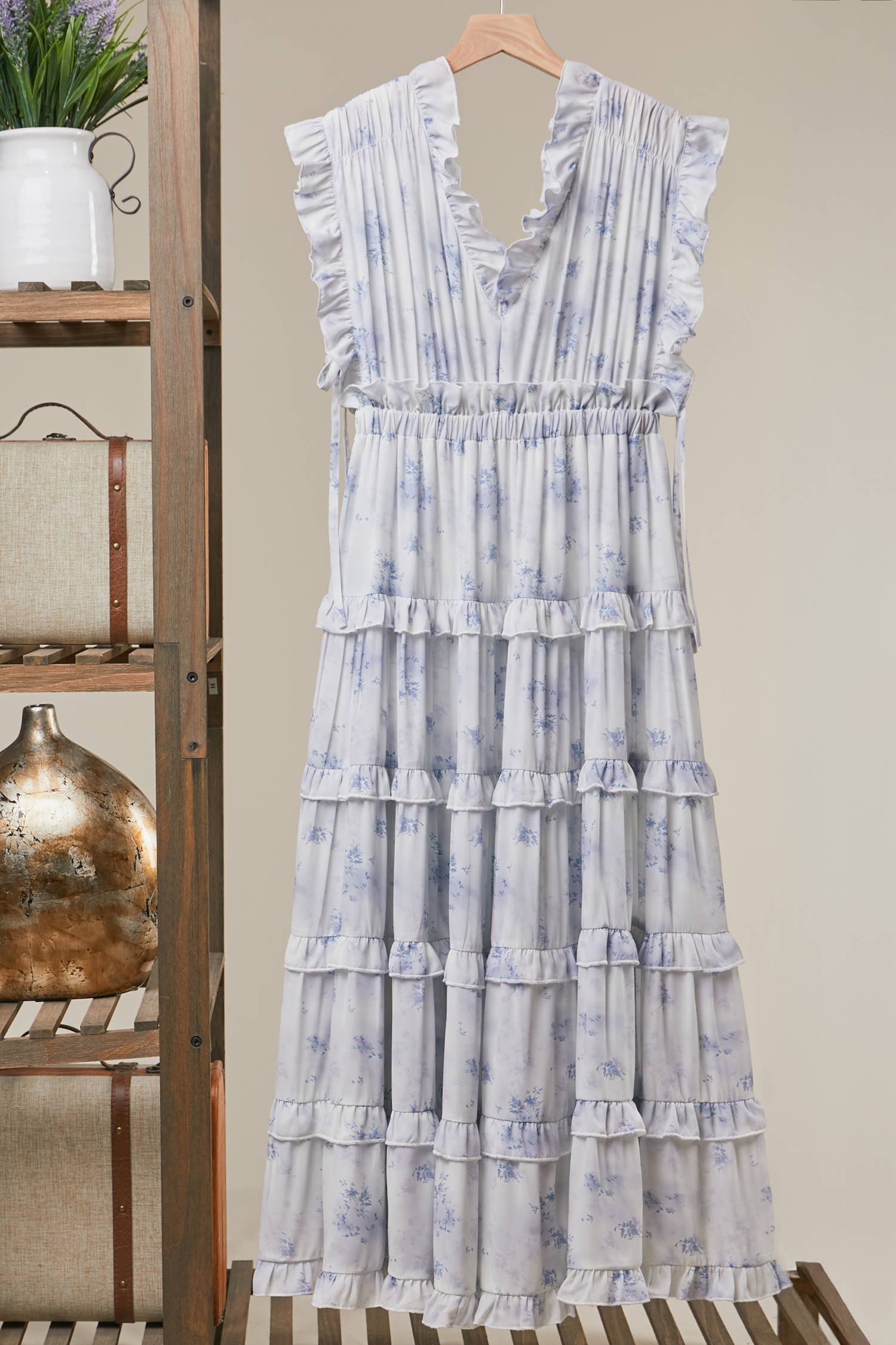 Ruffle Tiered Maxi Dress: Ivory / L