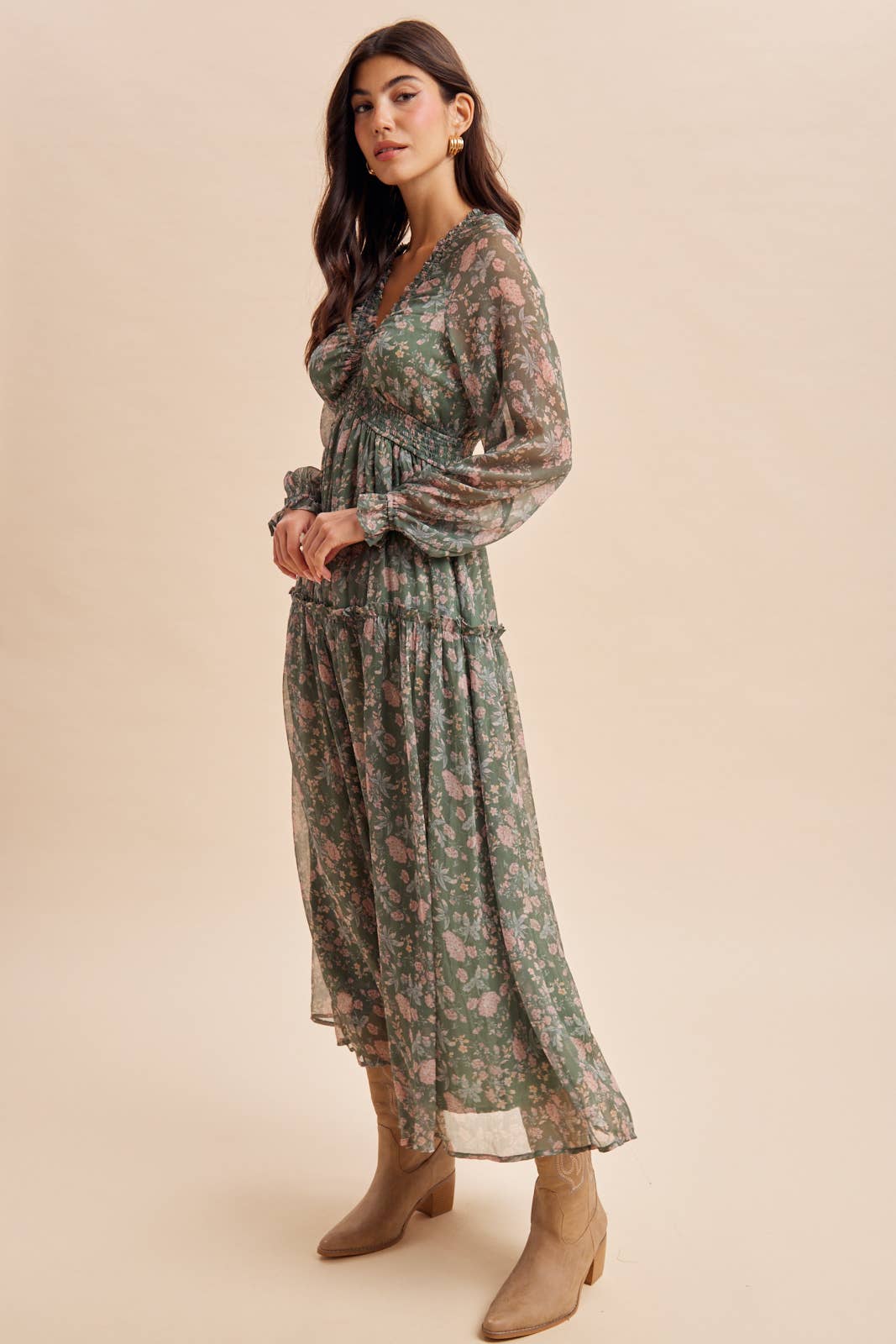 SMOCKED FLORAL MAXI DRESS