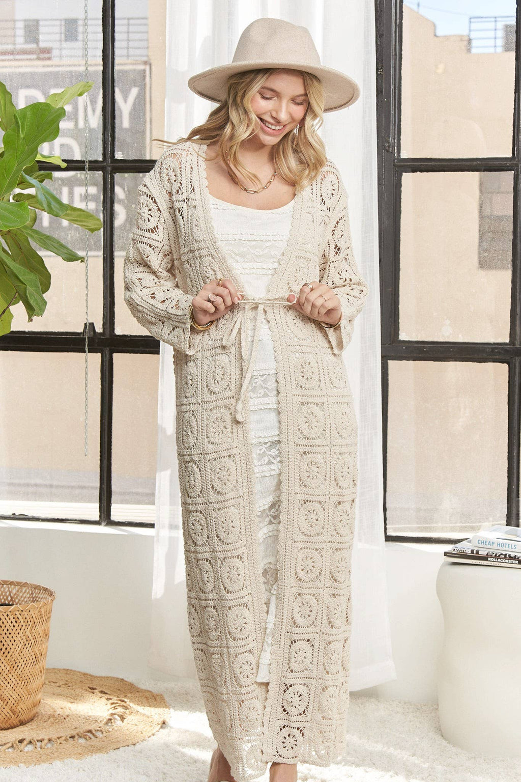 LONG SLEEVES CROCHET CARDIGAN- LESW3831: BEIGE / S-M-L(2-2-2)