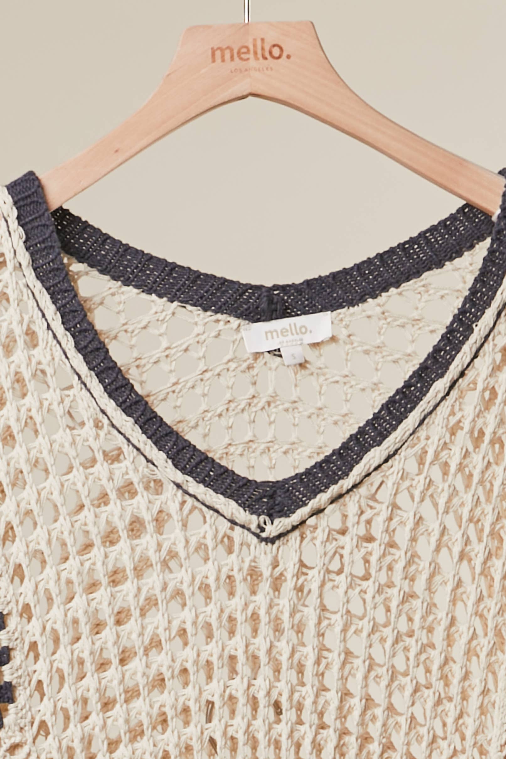 Boho Crochet Patchwork V Neck Short Sleeve Top: Navy