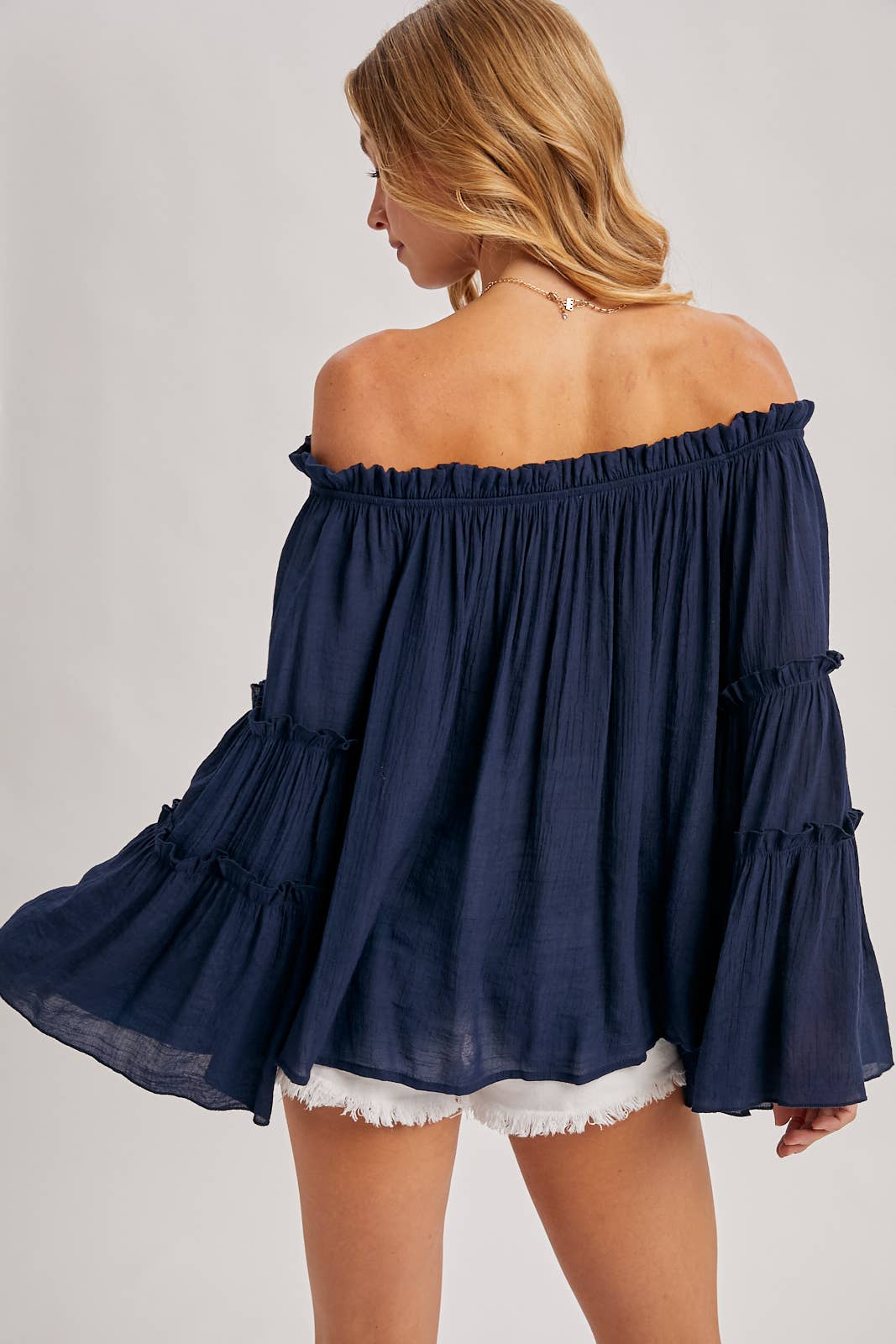TEXTURED BELL SLEEVE OFF THE SHOULDER TOP: ROSE / L