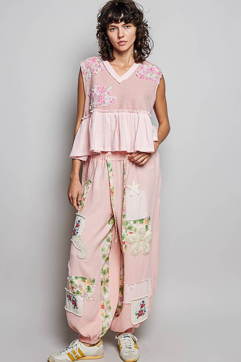 Boho Floral Patch V-Neck Sleeveless Top: NATURAL
