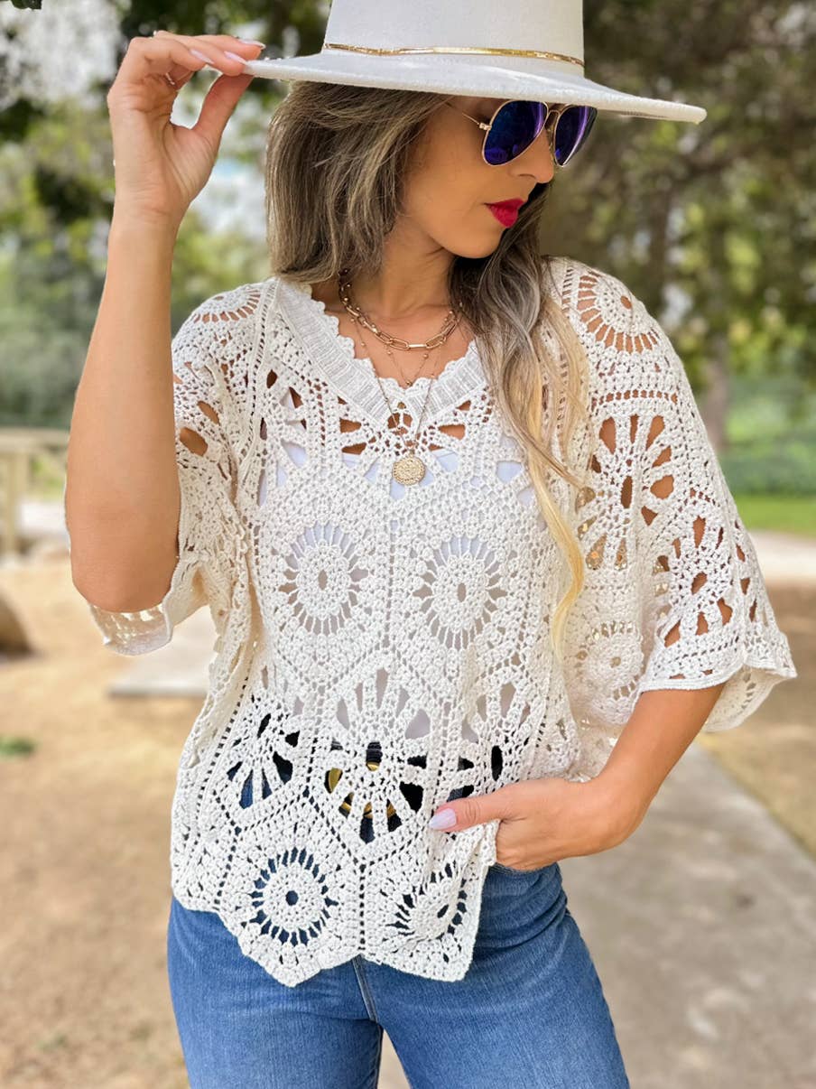 Hexagon Boho Floral Pattern V-Neck Dolman Sleeve Crochet Top: Ivory / One Size