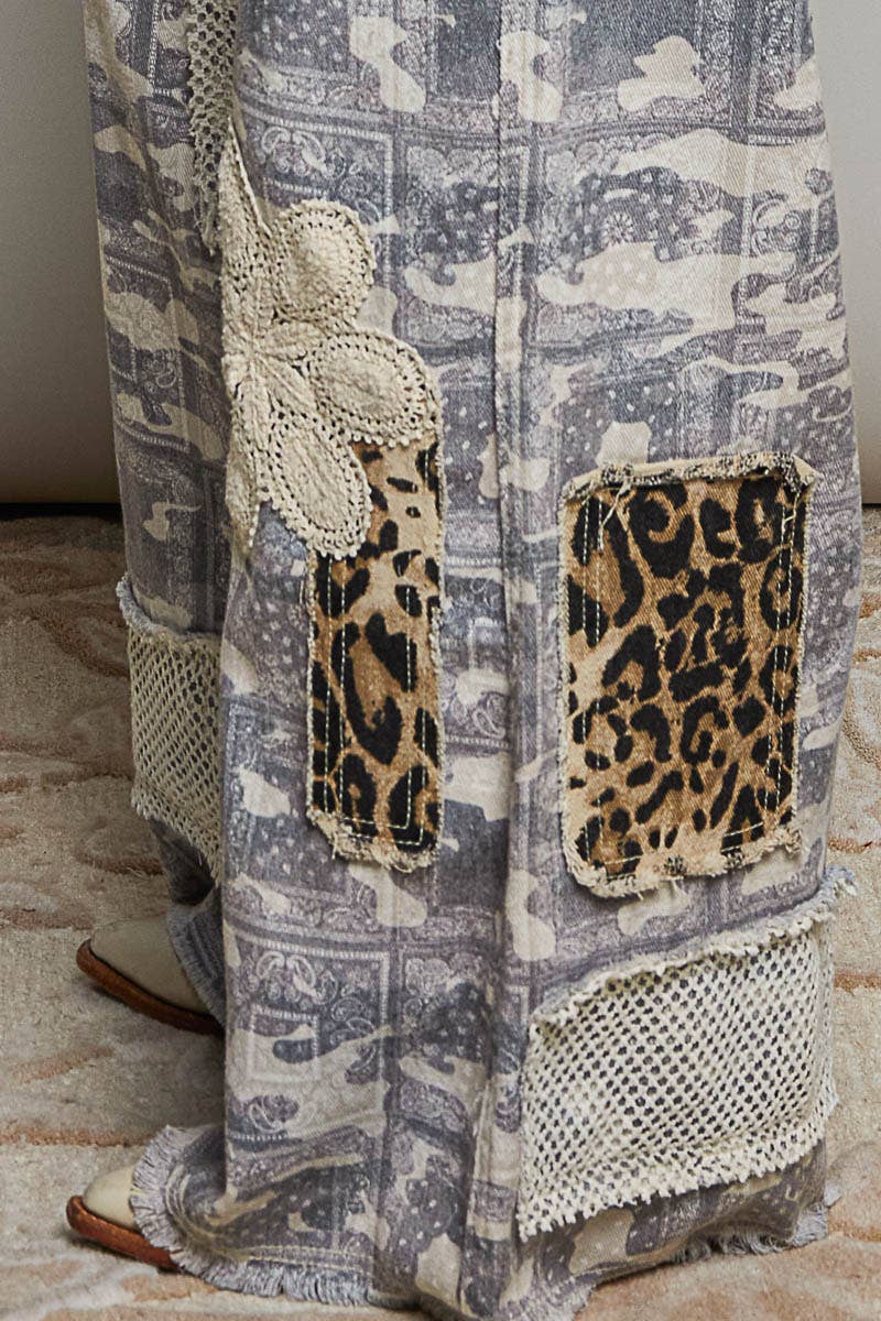 Crochet Contrast Patch Detail Chest Pocket Woven Overalls: ALMOND CAMO / L