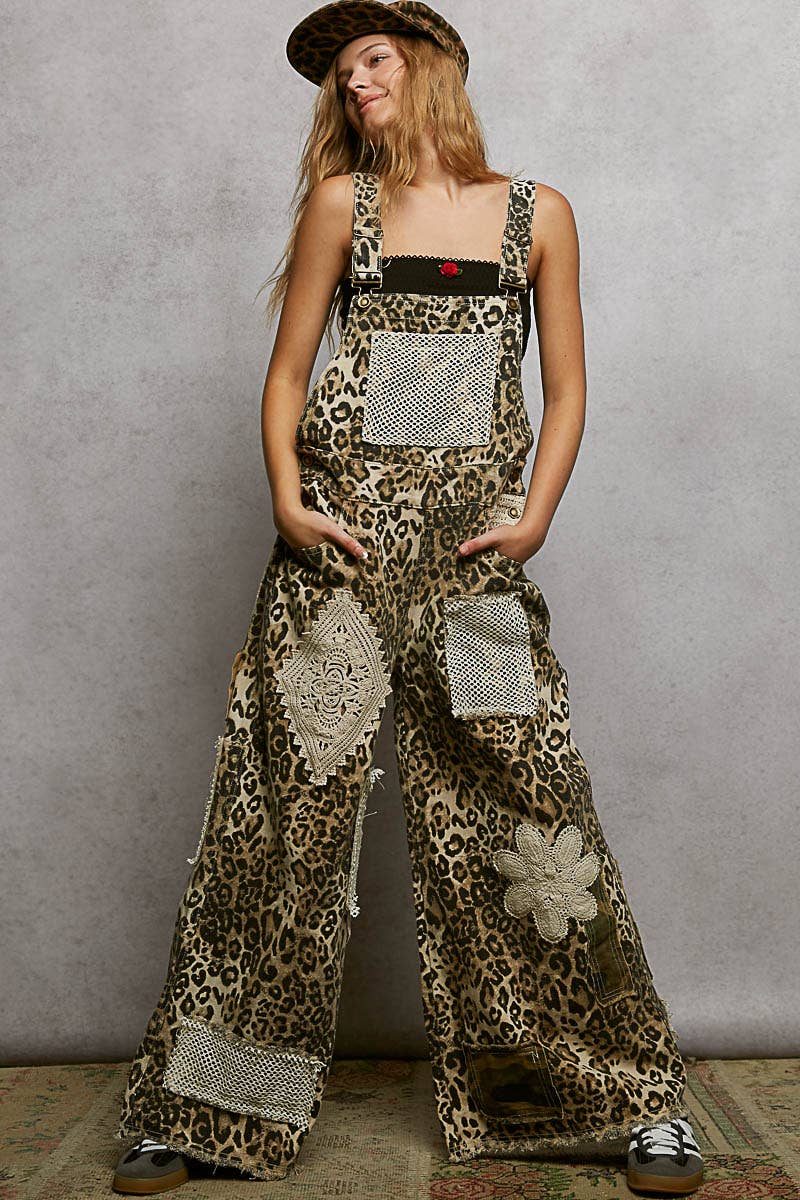Crochet Contrast Patch Detail Chest Pocket Woven Overalls: ALMOND CAMO / L