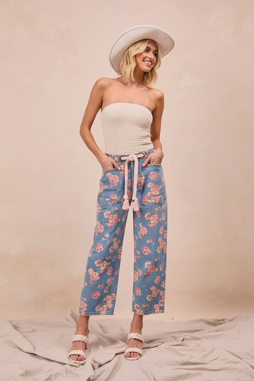 BRAIDED WAIST BELT PATCH POCKET FLORAL DENIM PANTS.