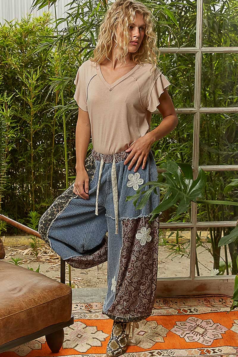 Crochet Patch Detail Contrast Patchwork Printed Woven Pants: CREAM MULTI / M