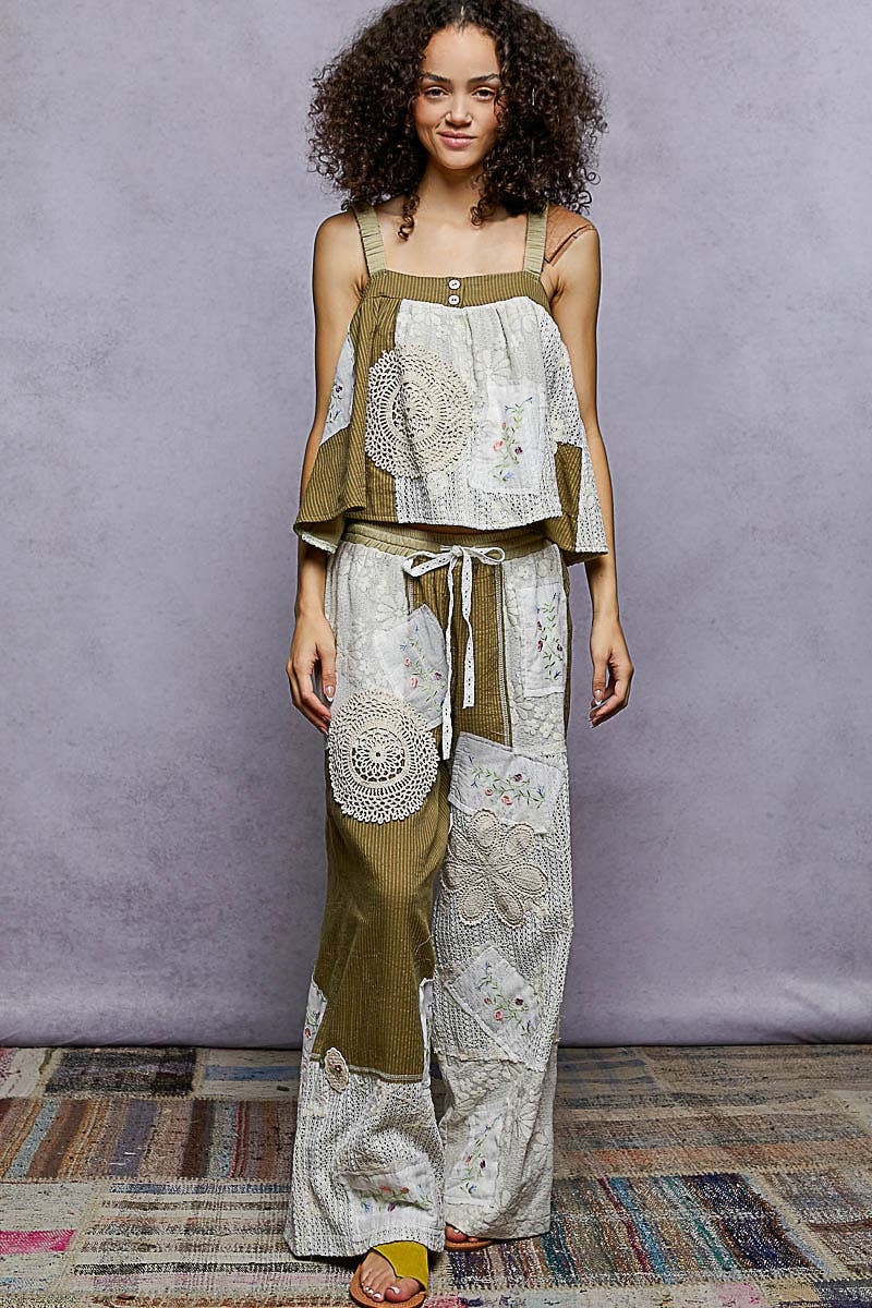 Solid Lace Patch Detail Woven Pants: CHOCO STRIPE