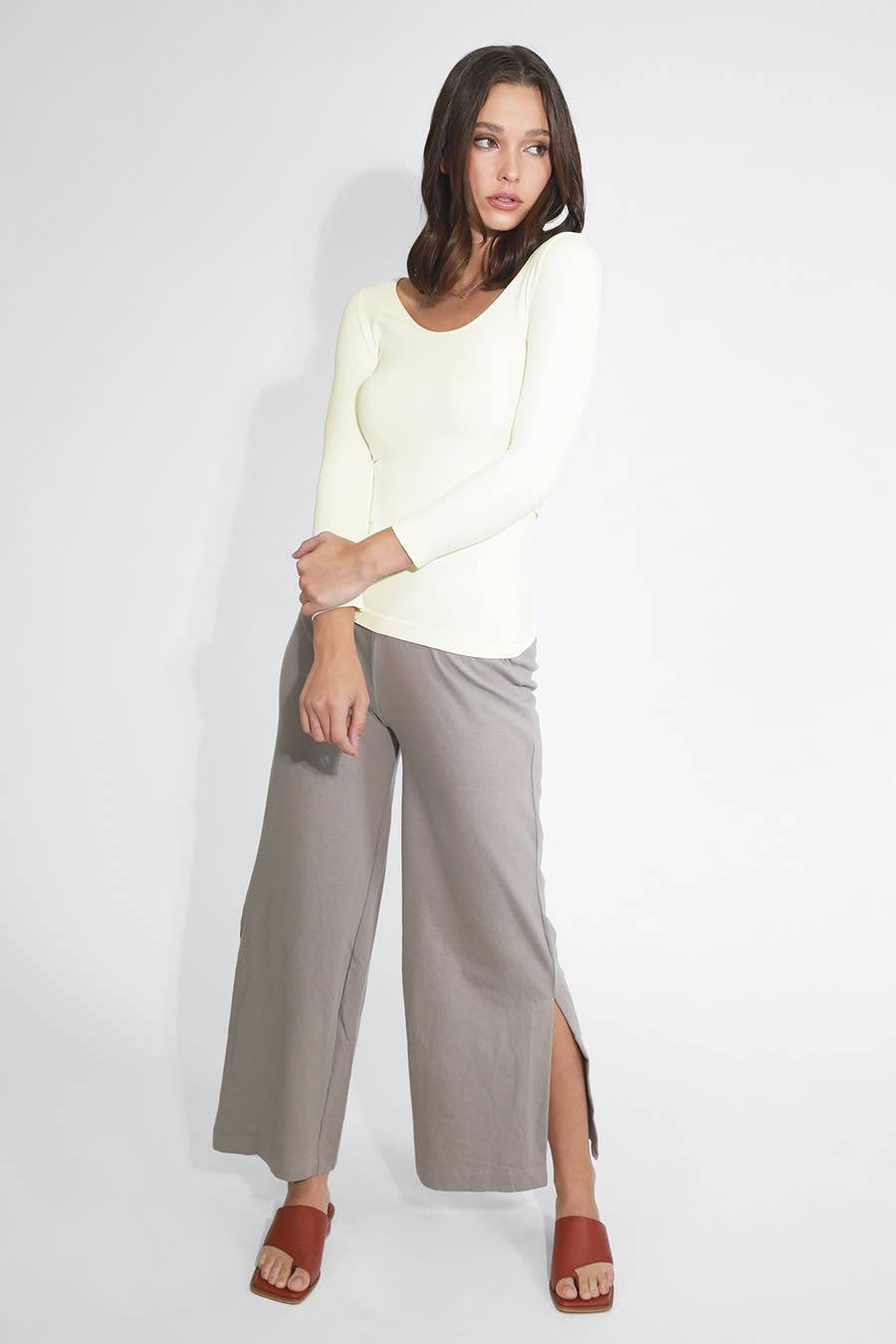 NS5127H - 3/4 Sleeve Scoop Neck Top: 7 White