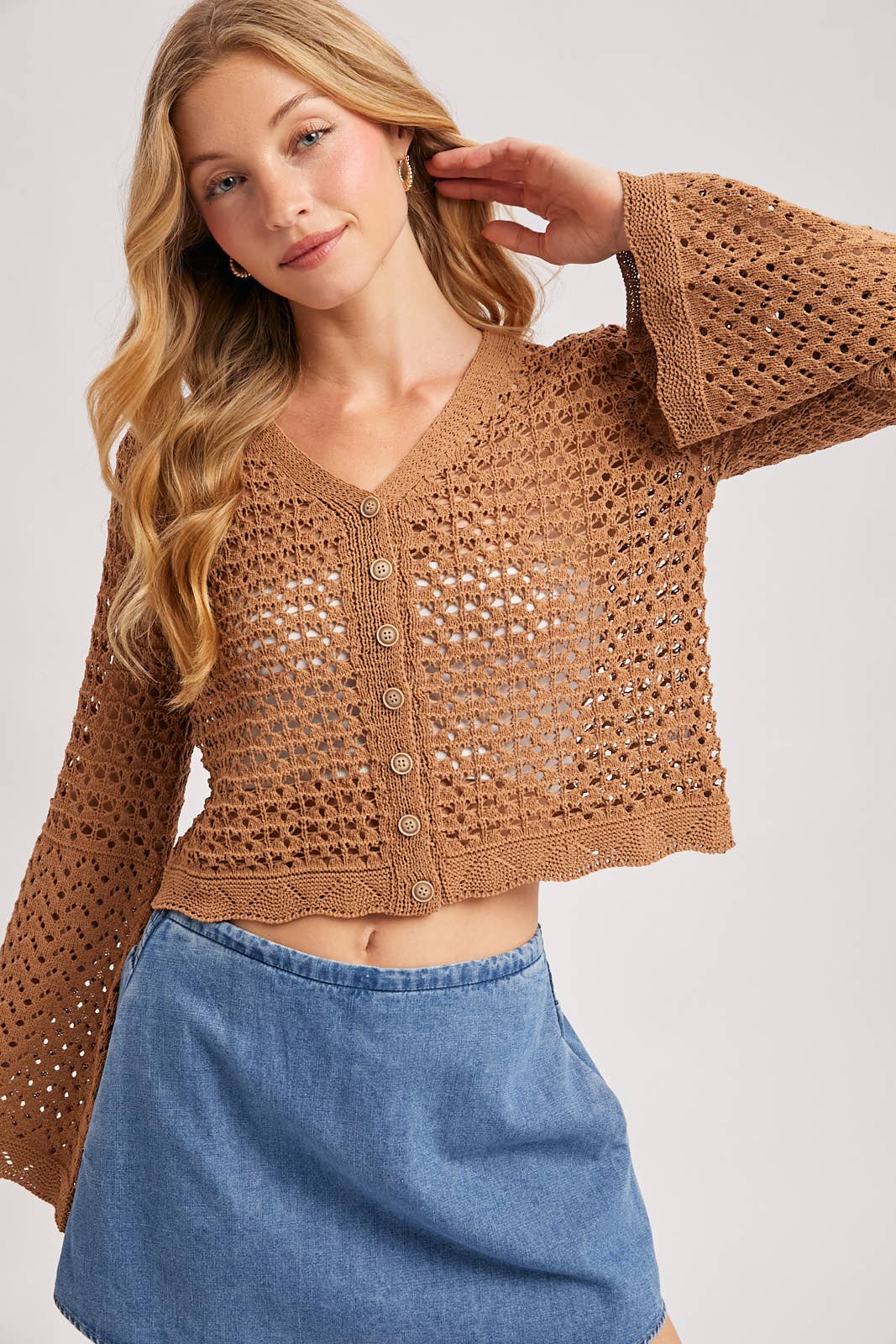 BUTTON DOWN OPEN-KNIT CROCHET CARDIGAN: MOCHA / L