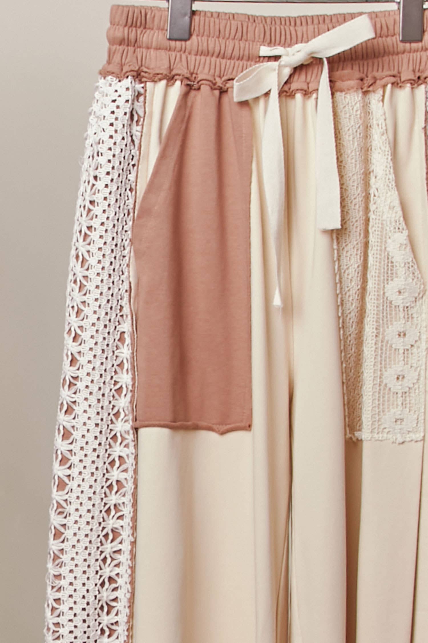 Lace Accents Patchwork Maxi Pants: Olive-Multi / S