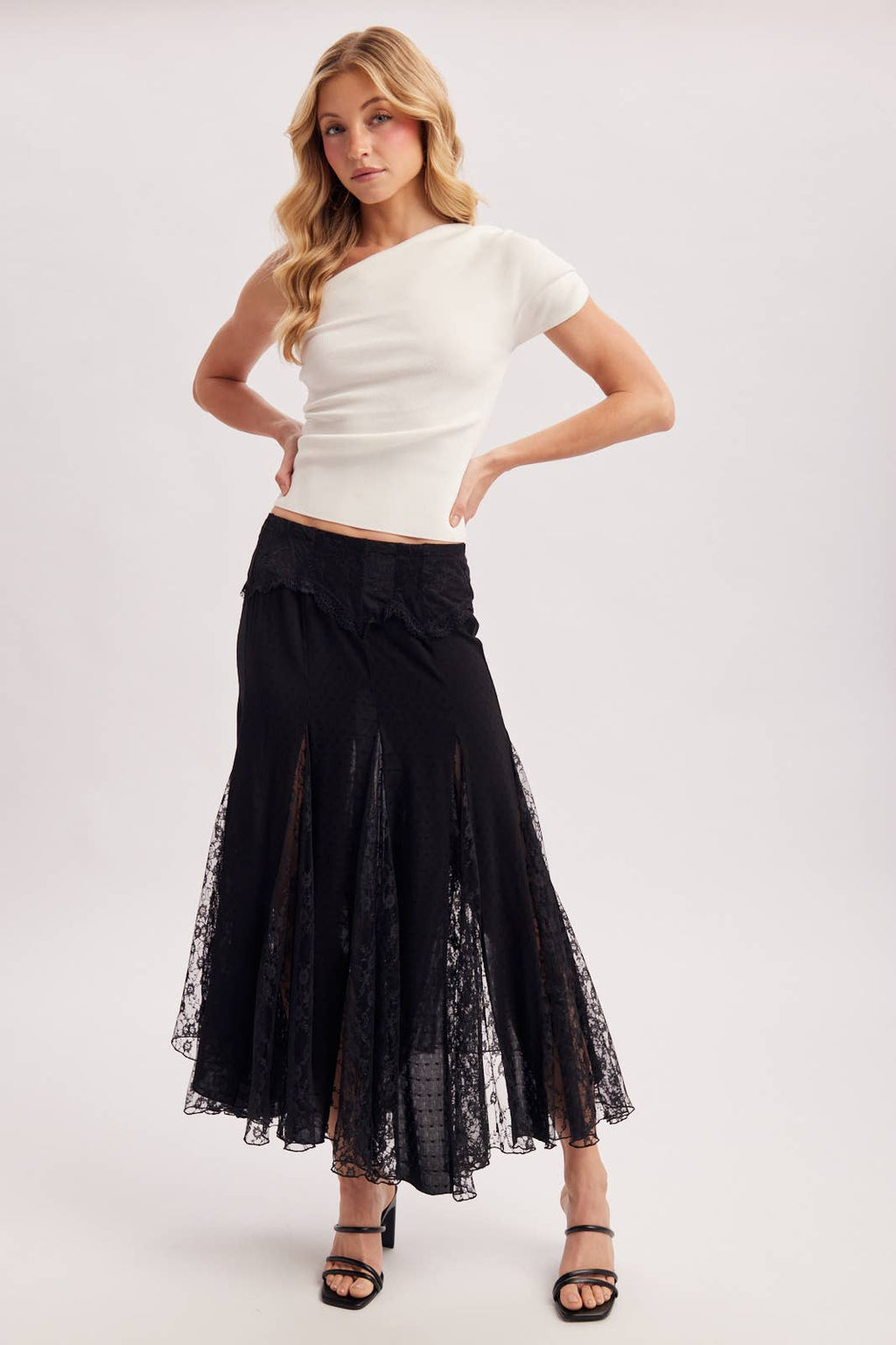 BOHO FLOWY LACE MAXI SKIRT WITH NO LINING - EASTER DAY: ECRU / M