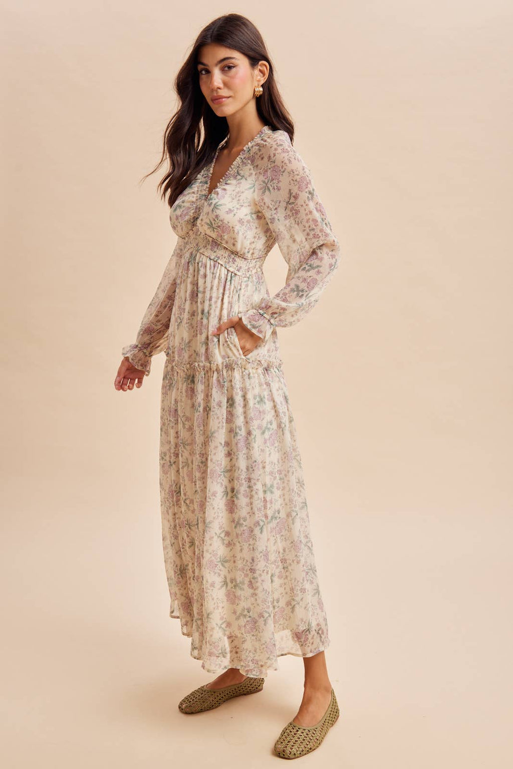 SMOCKED FLORAL MAXI DRESS