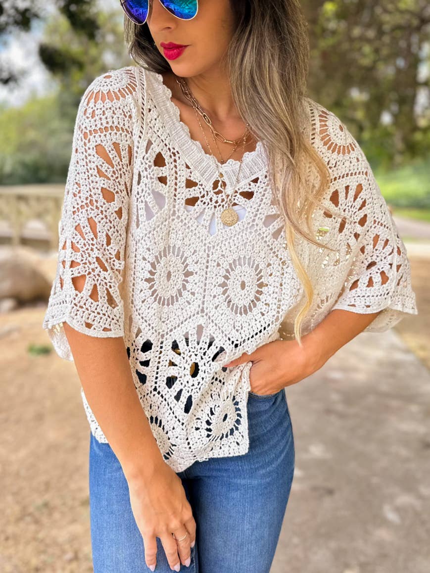 Hexagon Boho Floral Pattern V-Neck Dolman Sleeve Crochet Top: Ivory / One Size