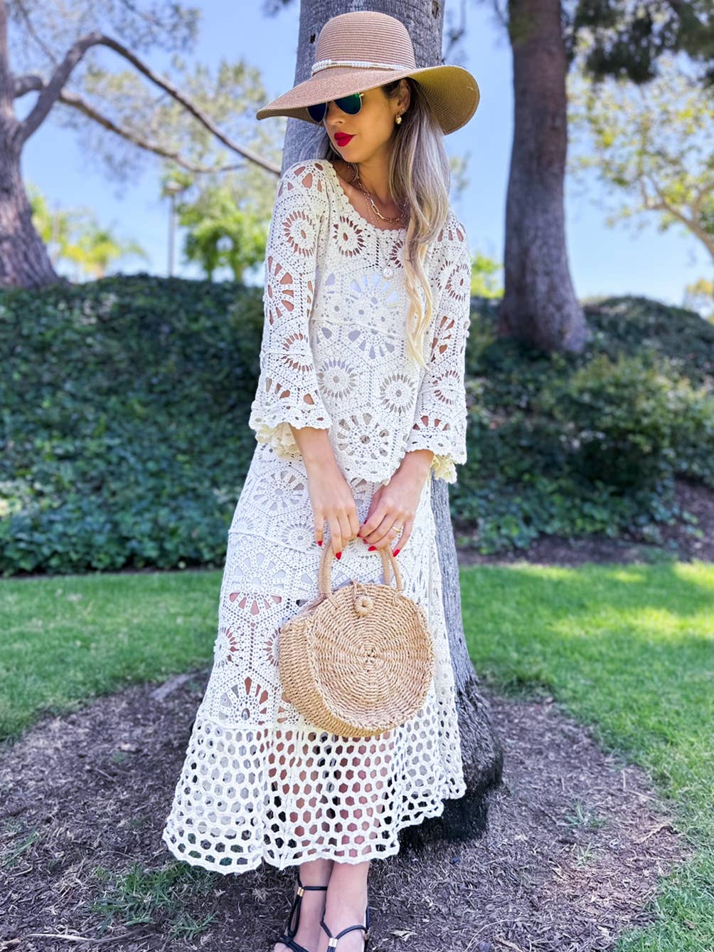 Hexagon Boho Floral Maxi Skirt with Elastic Waistband: Ivory / One Size