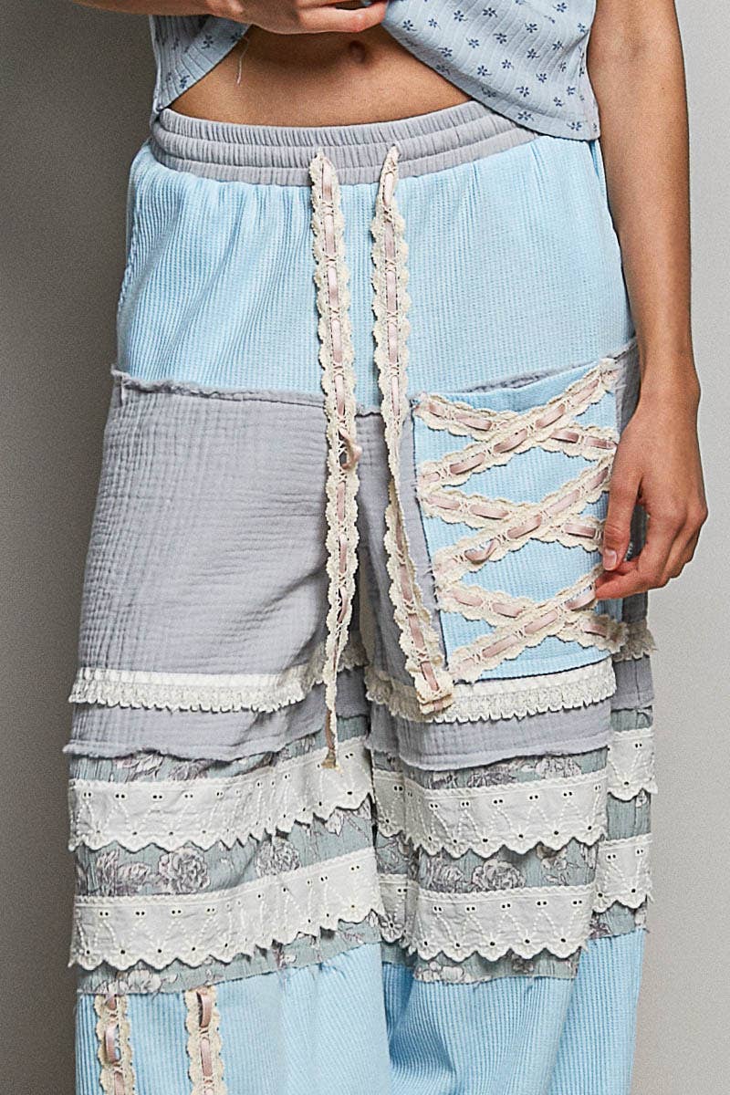 Double Gauze Trim Floral Patch Waistband Jogger Pants: Pink