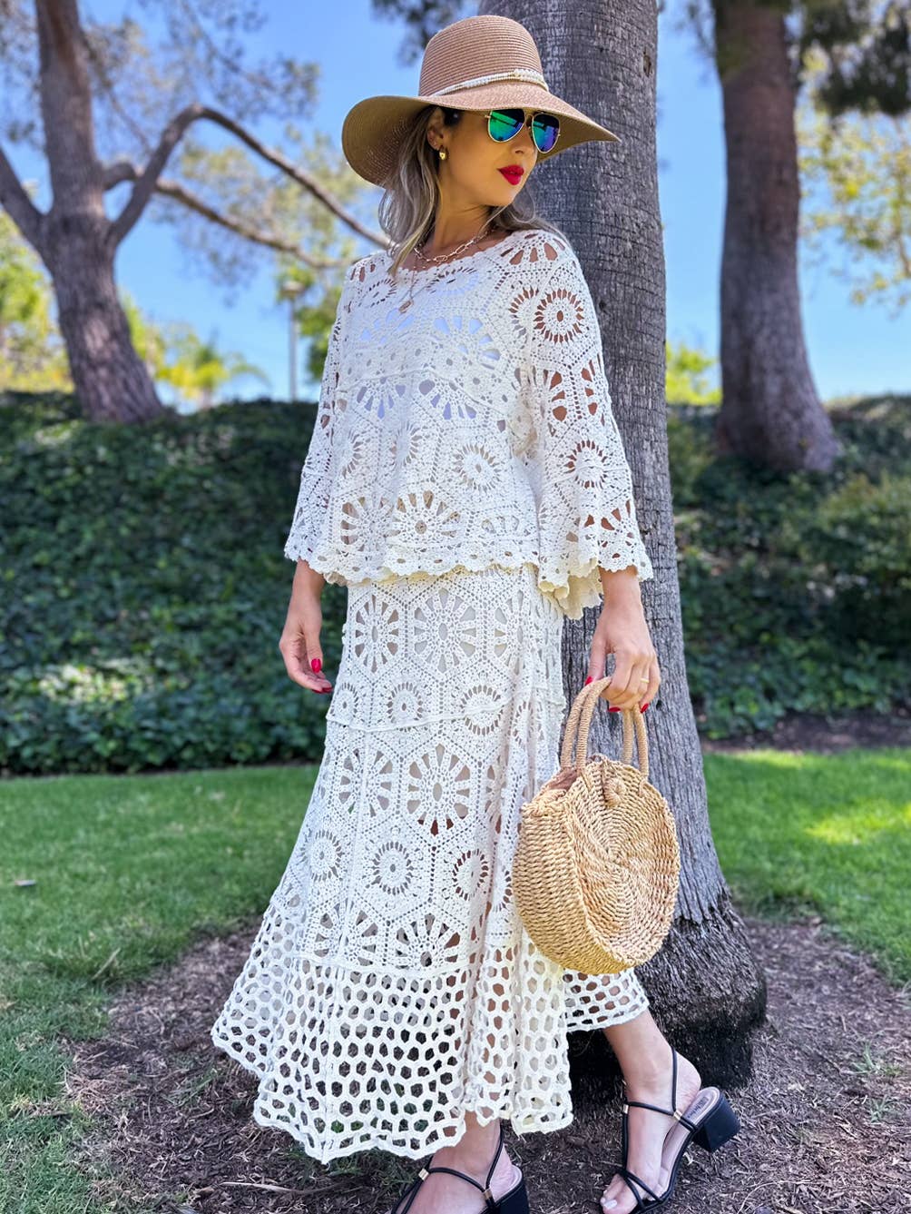 Hexagon Boho Floral Maxi Skirt with Elastic Waistband: Ivory / One Size