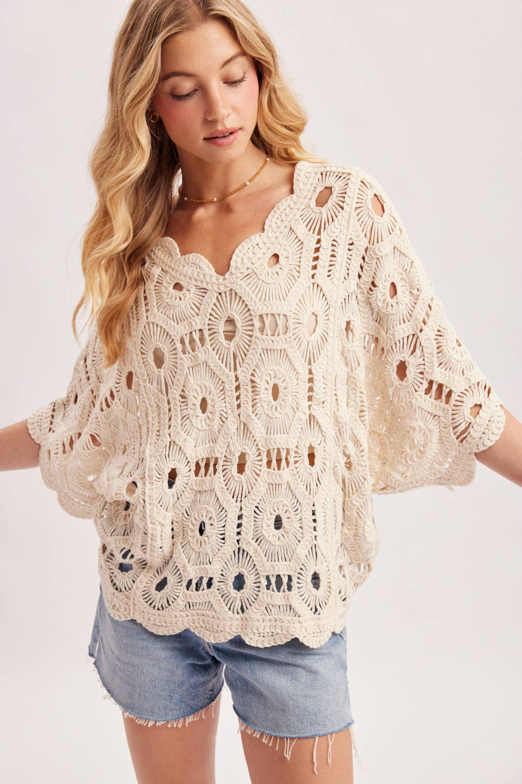 V-NECK OPEN-WORK CROCHET TOP: NATURAL / M/L