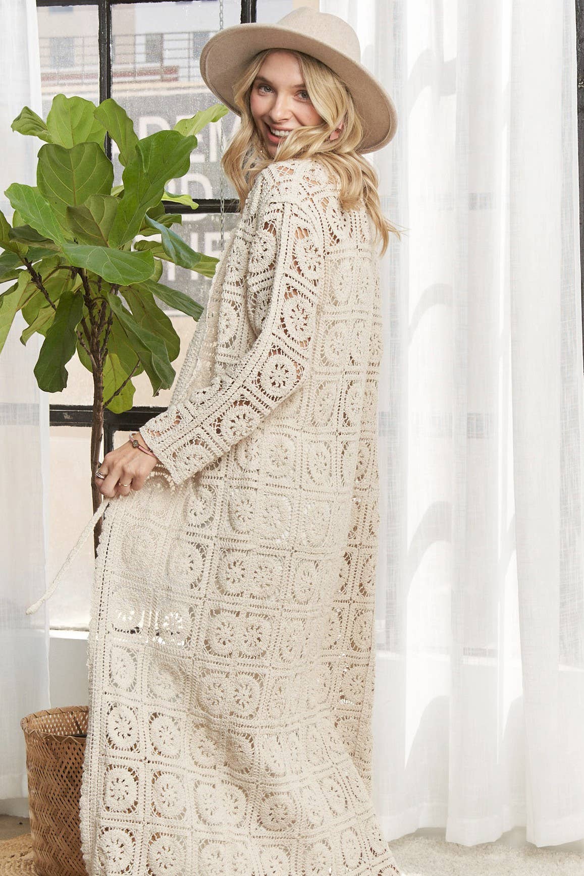 LONG SLEEVES CROCHET CARDIGAN- LESW3831: IVORY / S-M-L(2-2-2)