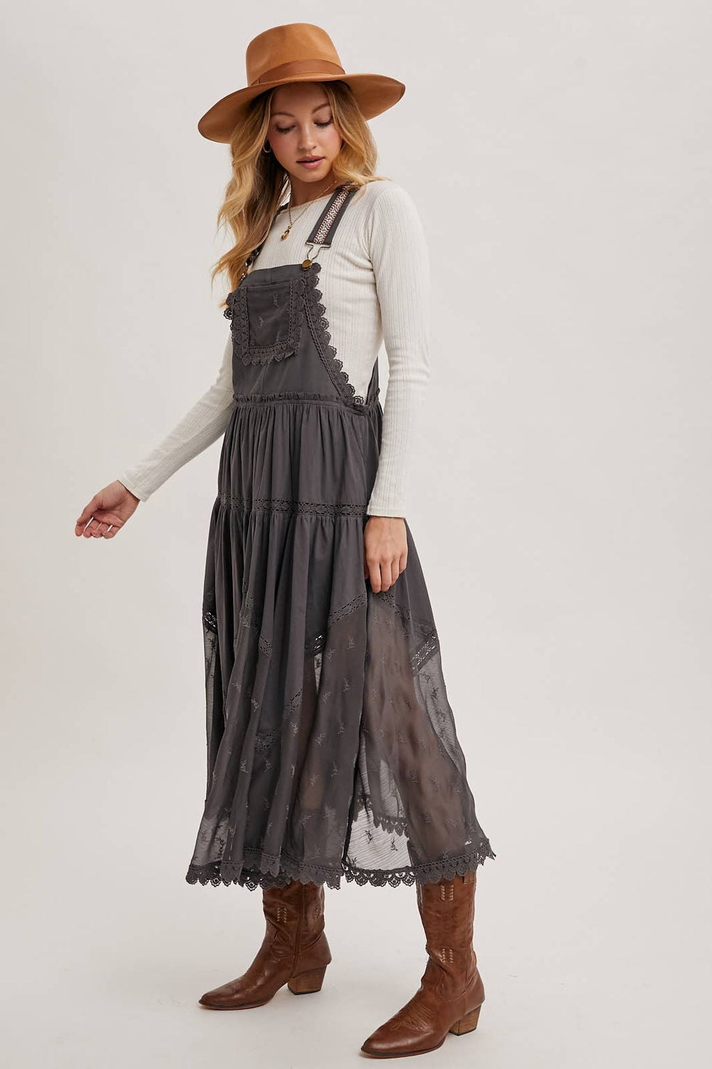 LACE EMBROIDERED TULLE BIB MAXI DRESS: ASH