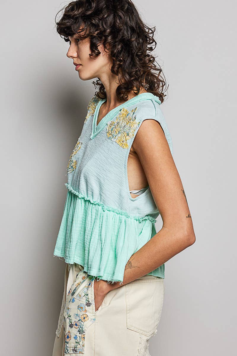 Boho Floral Patch V-Neck Sleeveless Top: NATURAL