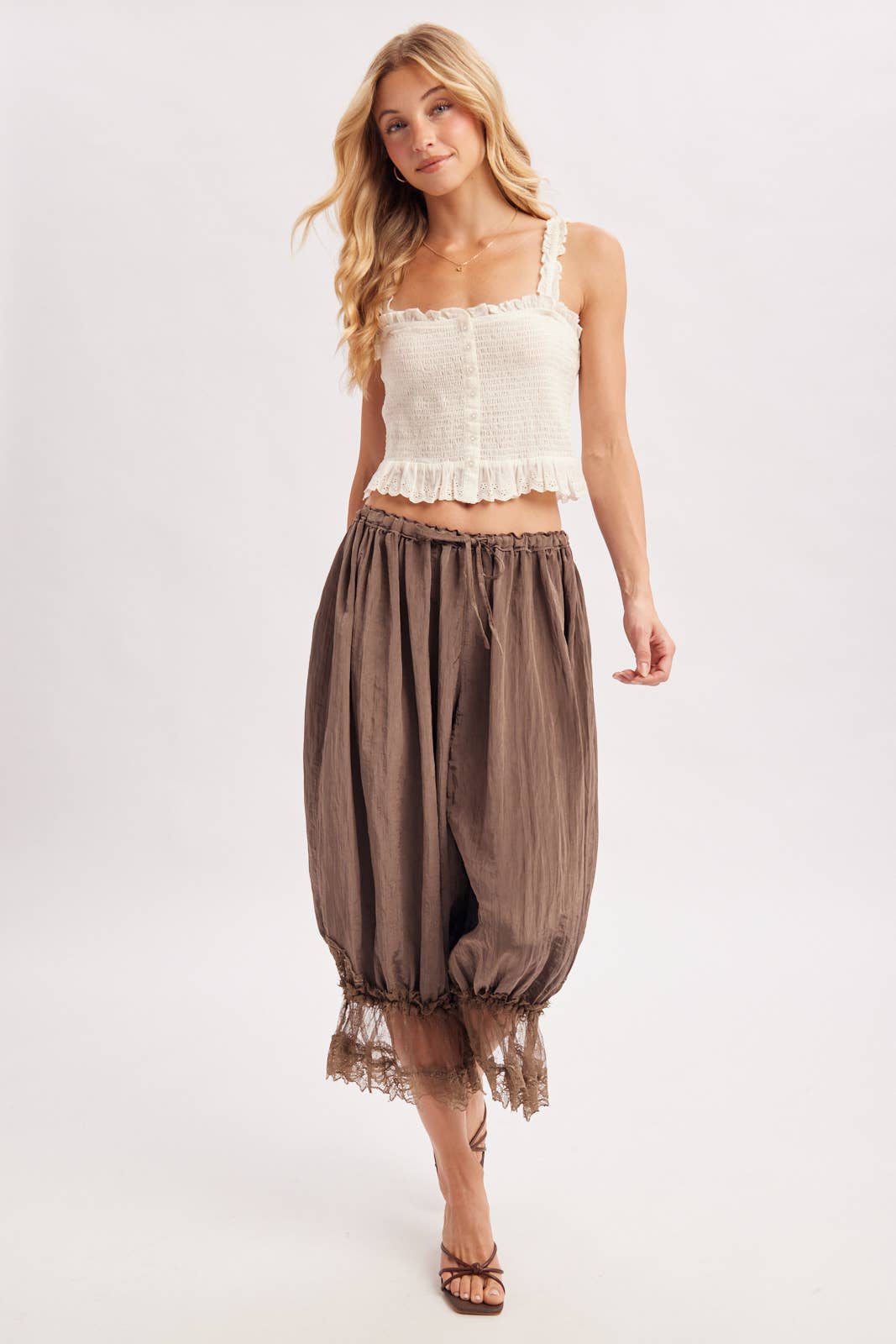 LACE TRIMMED MIDI BLOOMER PANTS: COCO