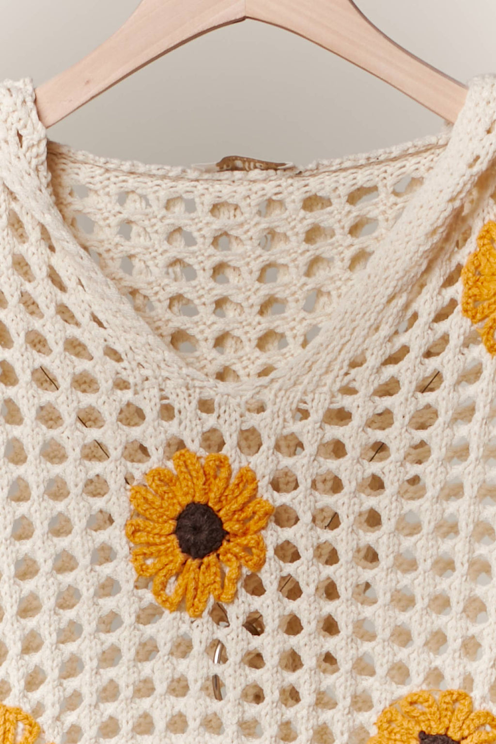 Sunflower Patched Crochet Sweater with Fringes: Cream
