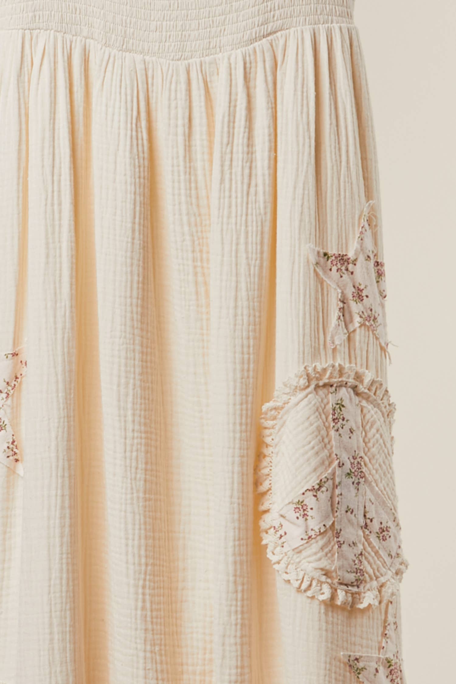 Peace Patchwork Ruffled Sleeveless Dress: Ivory