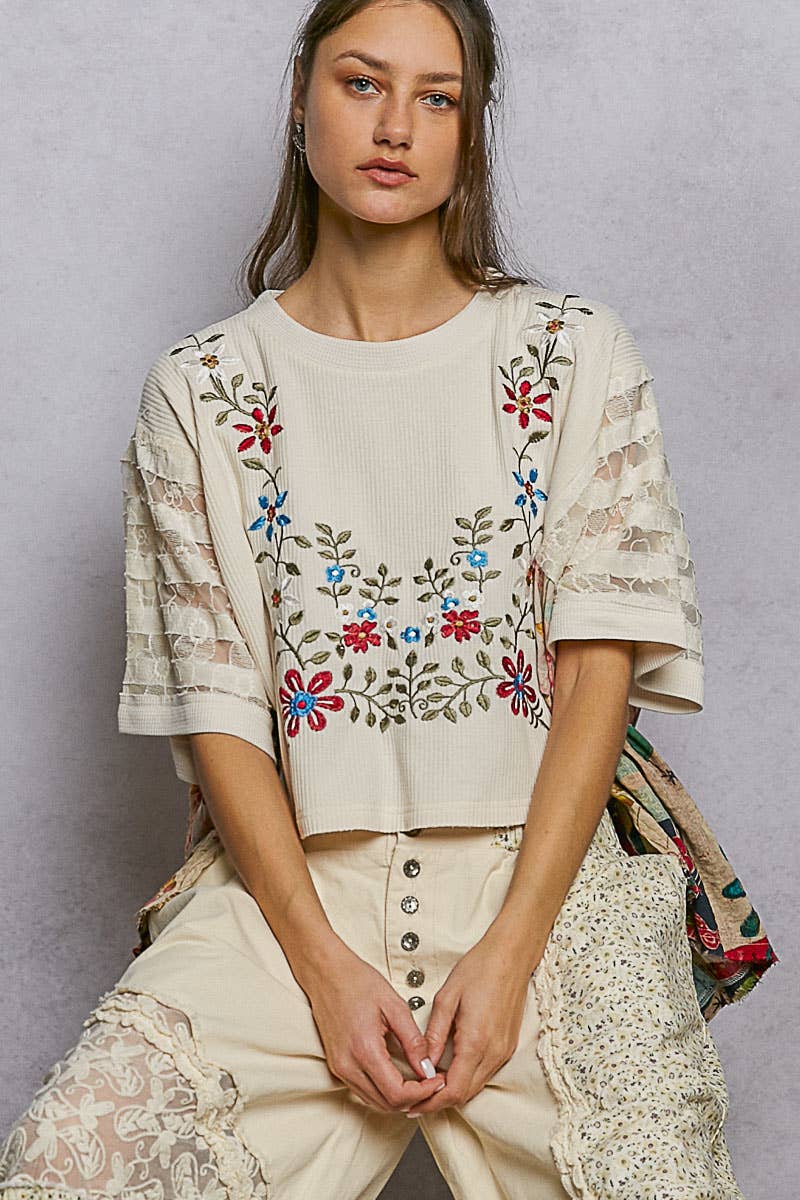 Boho Side Ruffle Detail Floral Embroidery Thermal Top: MINT / S