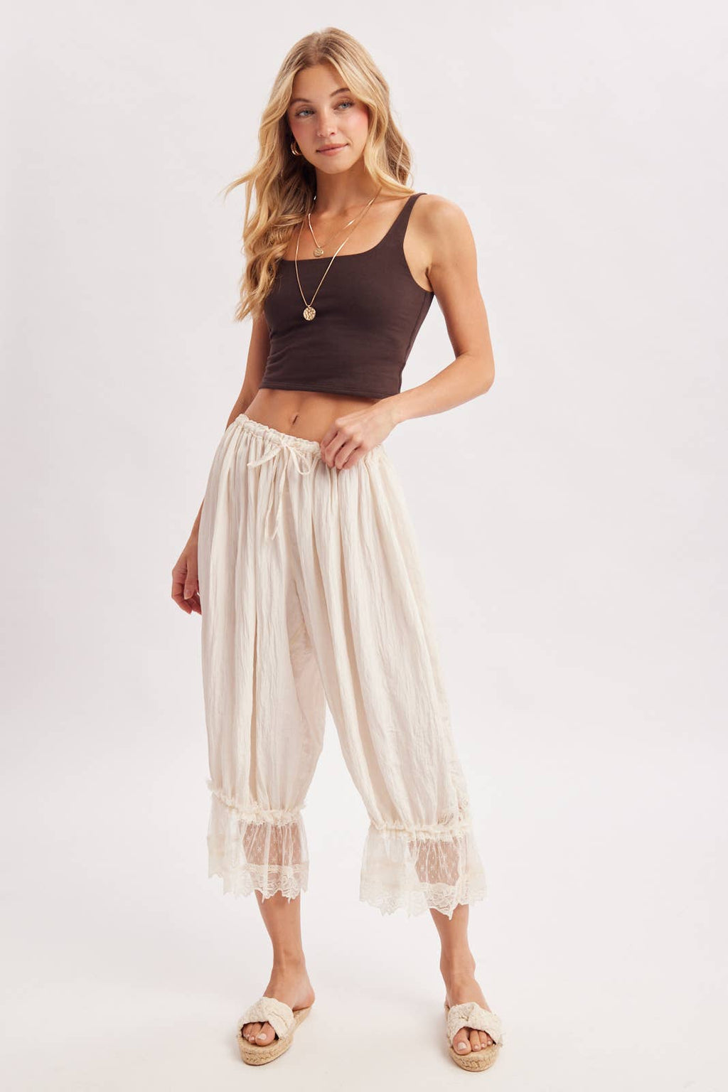 LACE TRIMMED MIDI BLOOMER PANTS: COCO