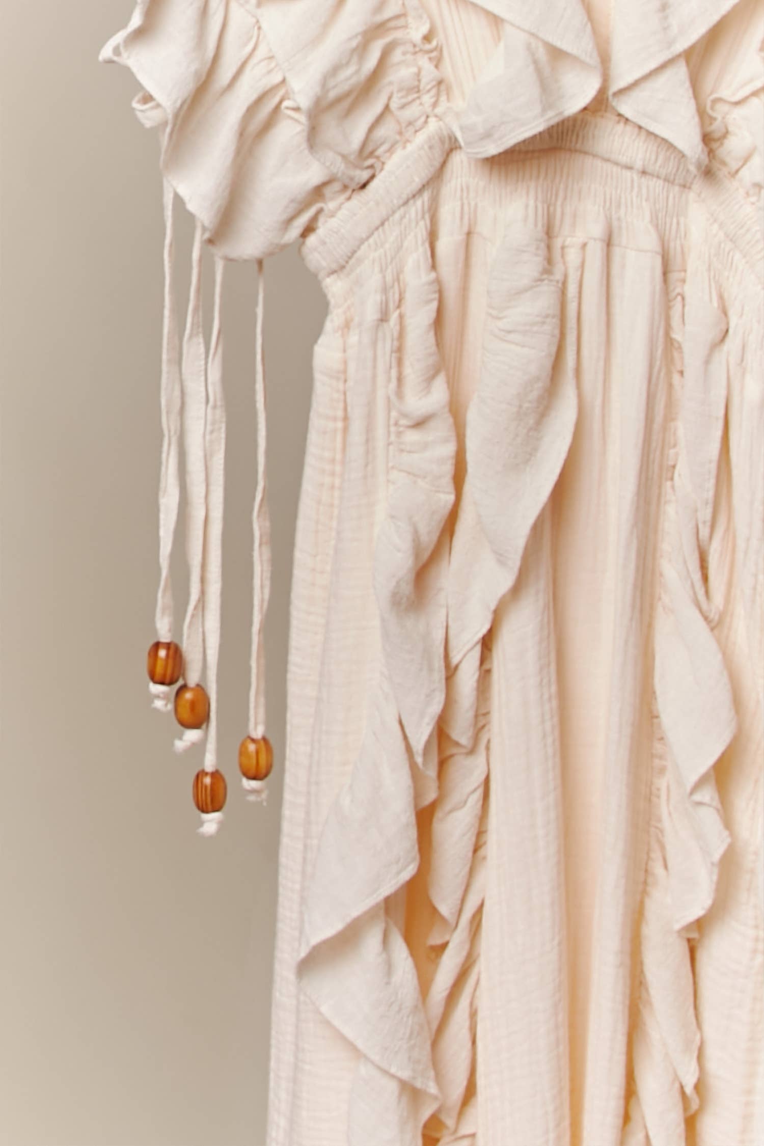 Flowy Ruffle Maxi Sleeveless Dress: Ivory