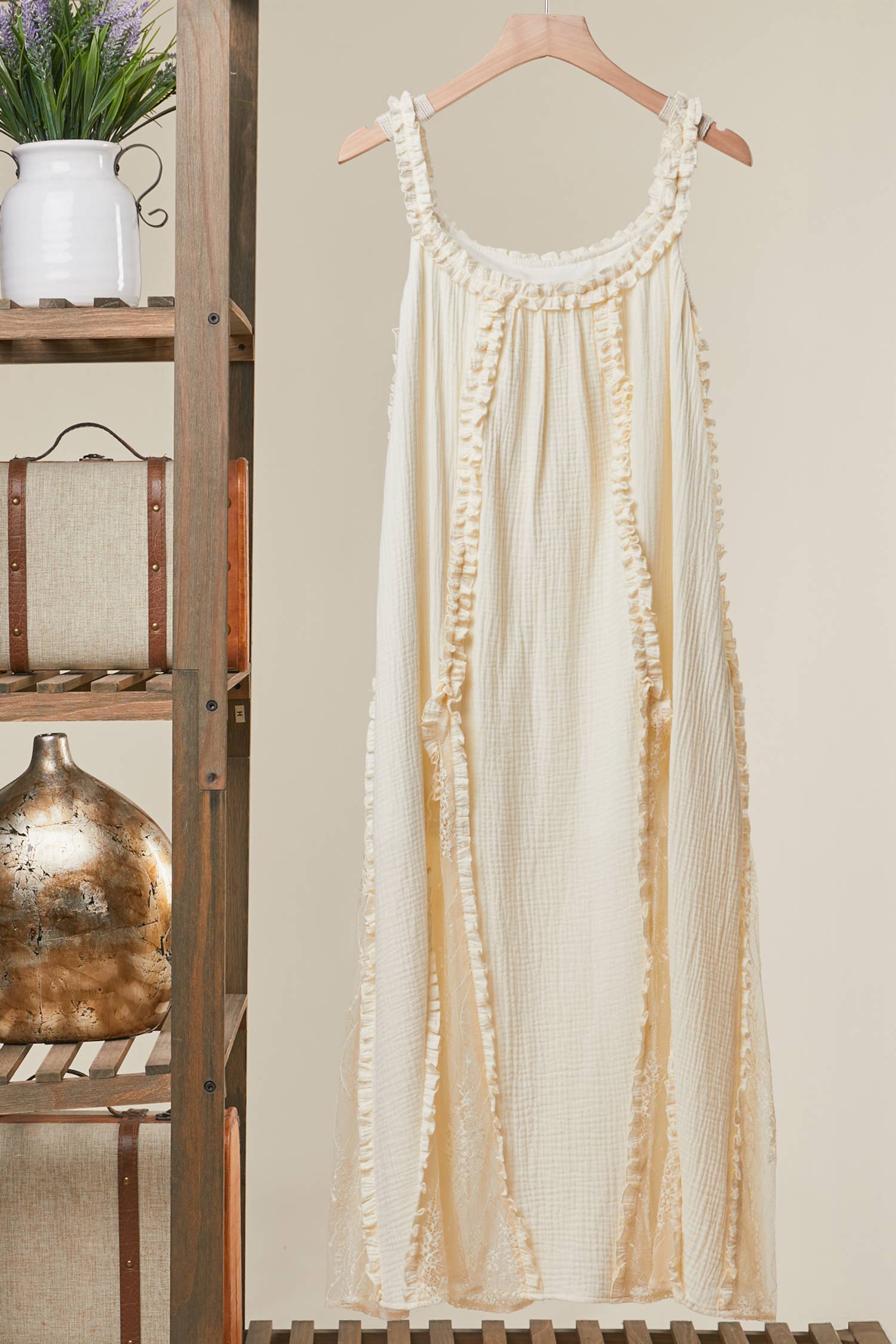 RUFFLED BOHO MAXI DRESS: Rust / L