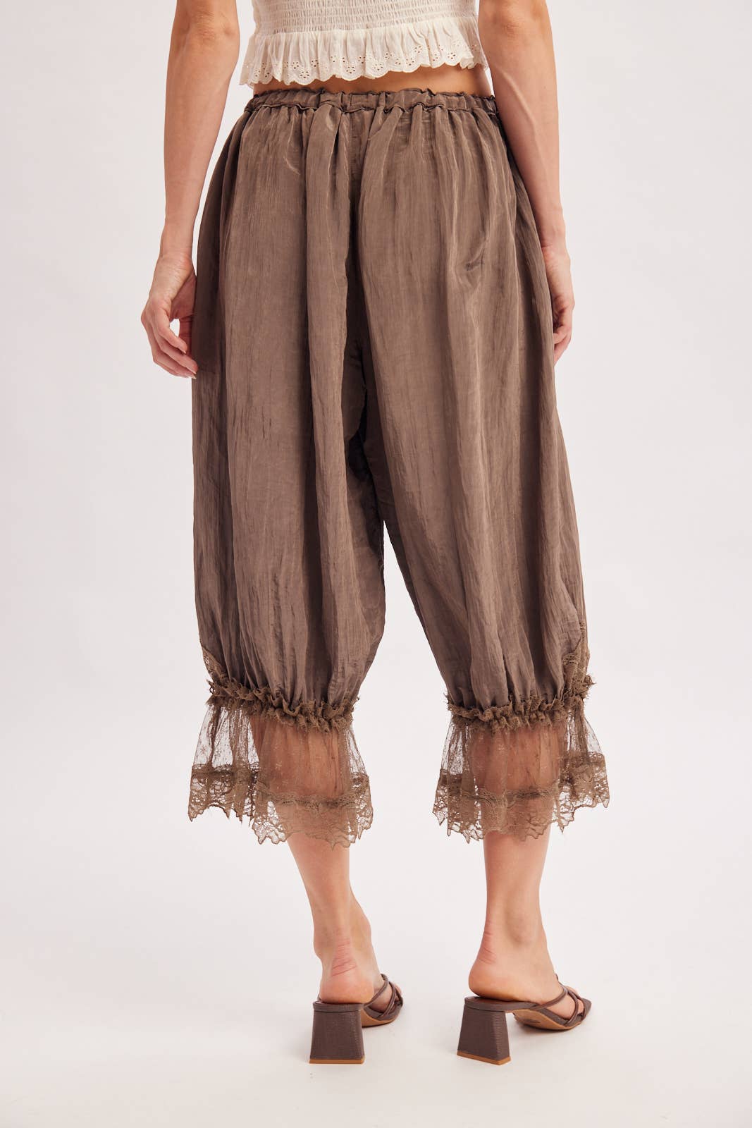 LACE TRIMMED MIDI BLOOMER PANTS: COCO