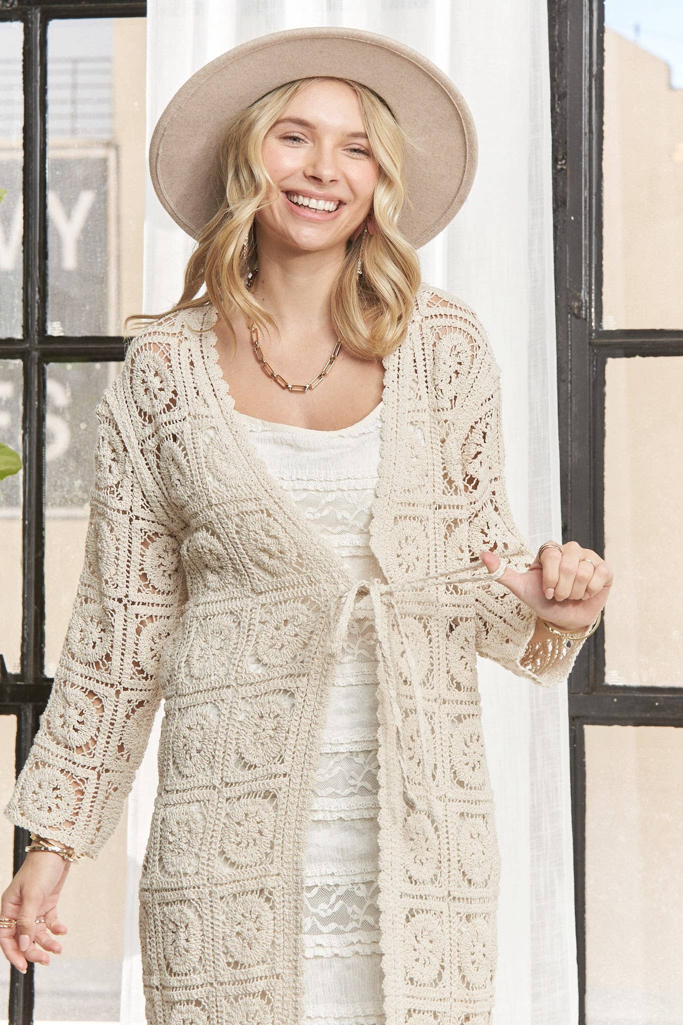 LONG SLEEVES CROCHET CARDIGAN- LESW3831: BEIGE / S-M-L(2-2-2)