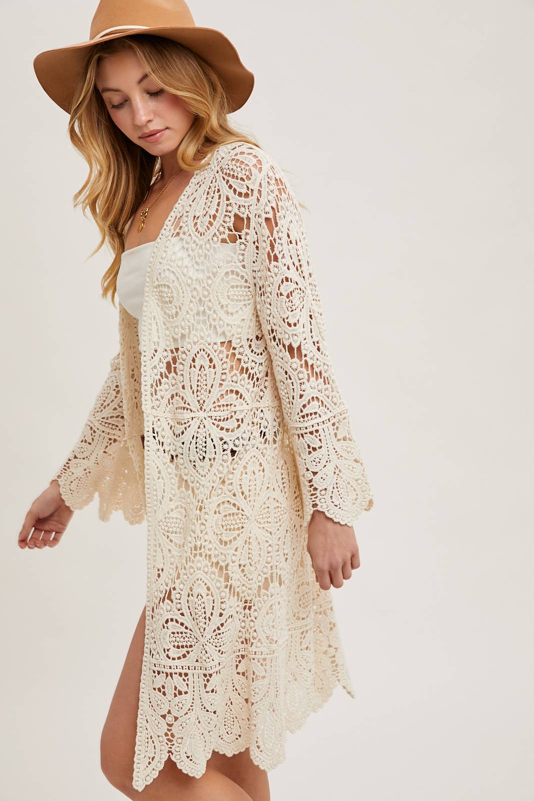CROCHET OPEN FRONT BELL SLEEVED CARDIGAN: LATTE / S/M