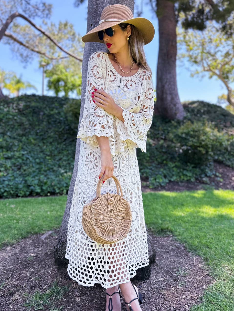 Hexagon Boho Floral Maxi Skirt with Elastic Waistband: Ivory / One Size