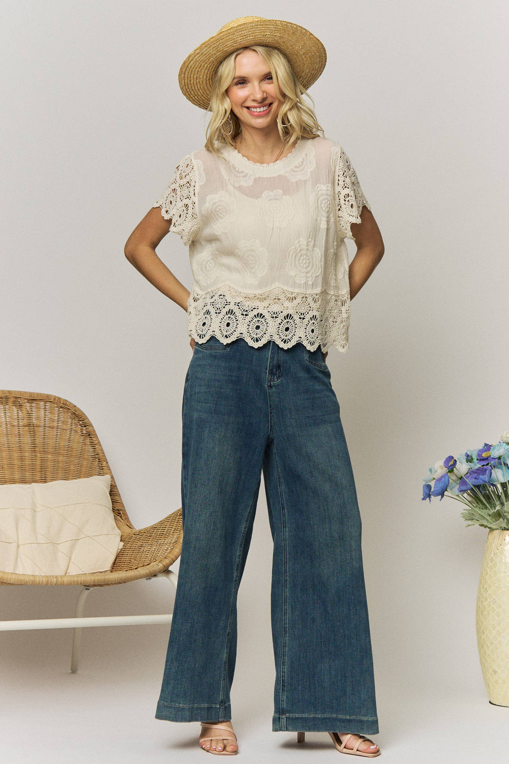 LACE SLEEVE COTTON TOP- LET4268: Beige / ONESIZE(6)
