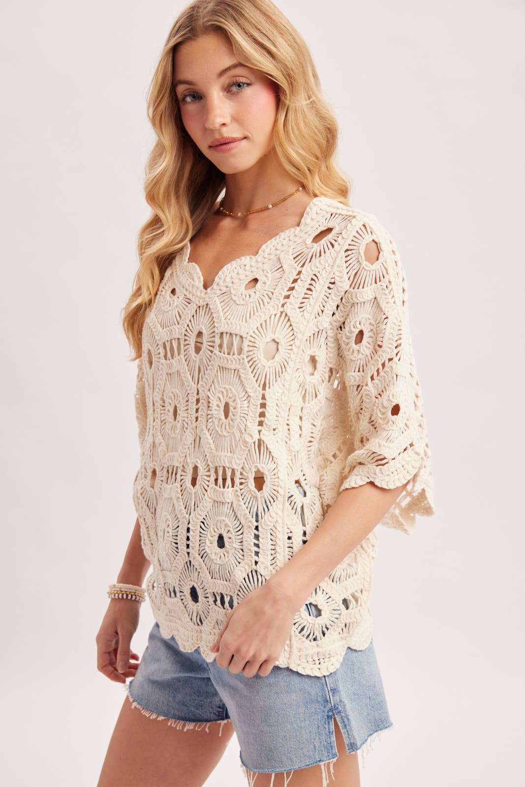 V-NECK OPEN-WORK CROCHET TOP: NATURAL / S/M