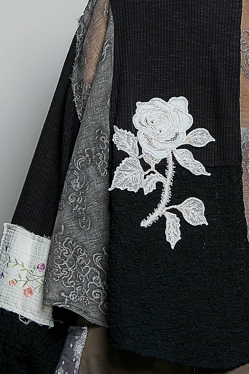 Round Neck Long Sleeve Crochet Embroidered Patch Lace Top: NATURAL / S
