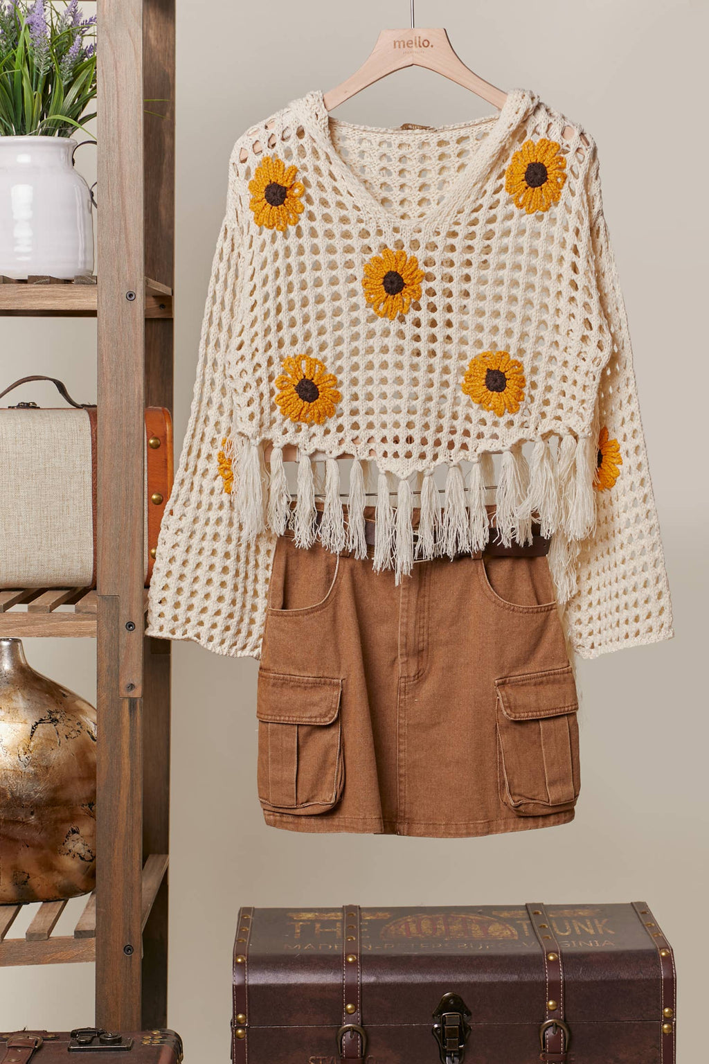 Sunflower Patched Crochet Sweater with Fringes: Cream