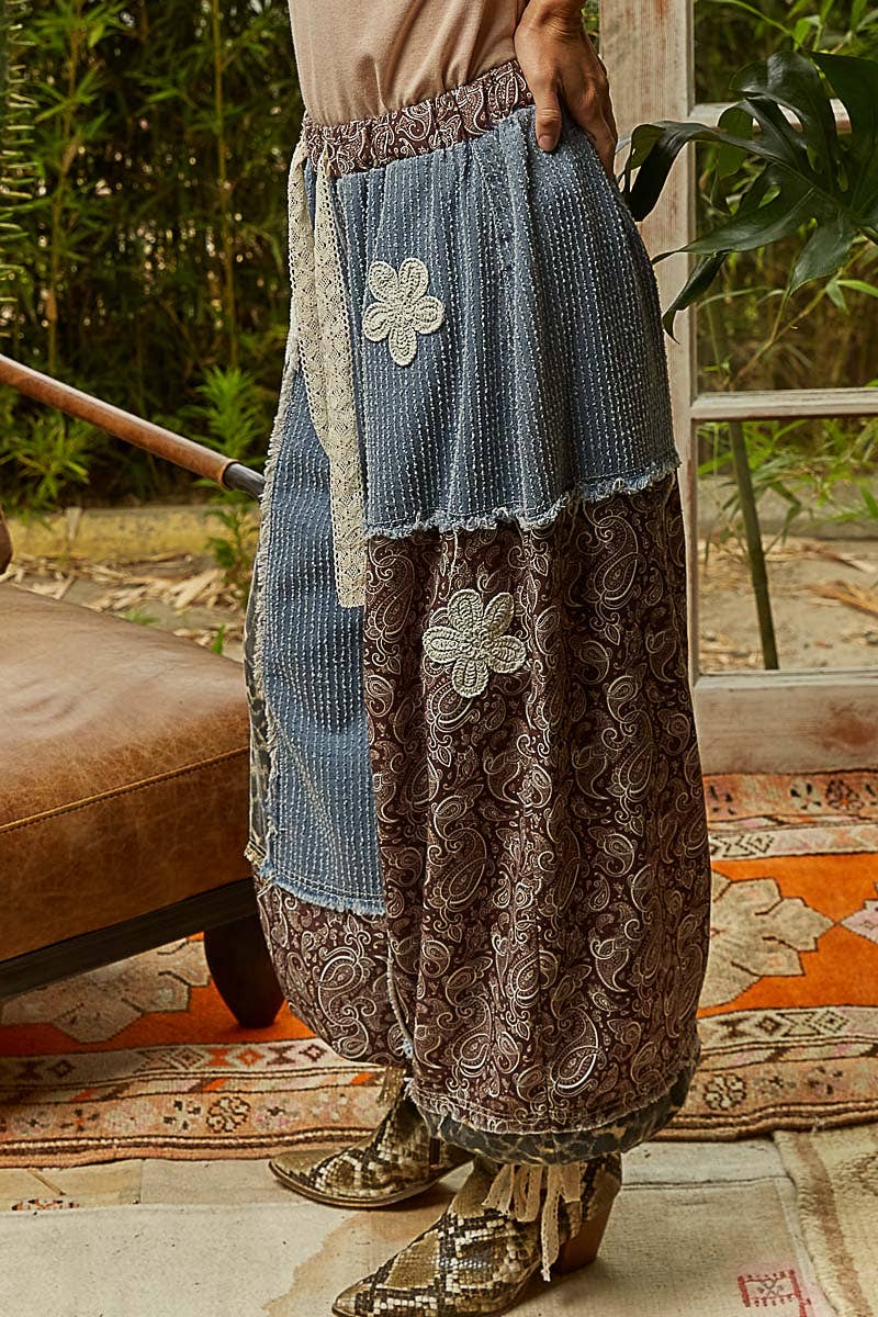 Crochet Patch Detail Contrast Patchwork Printed Woven Pants: CREAM MULTI / S