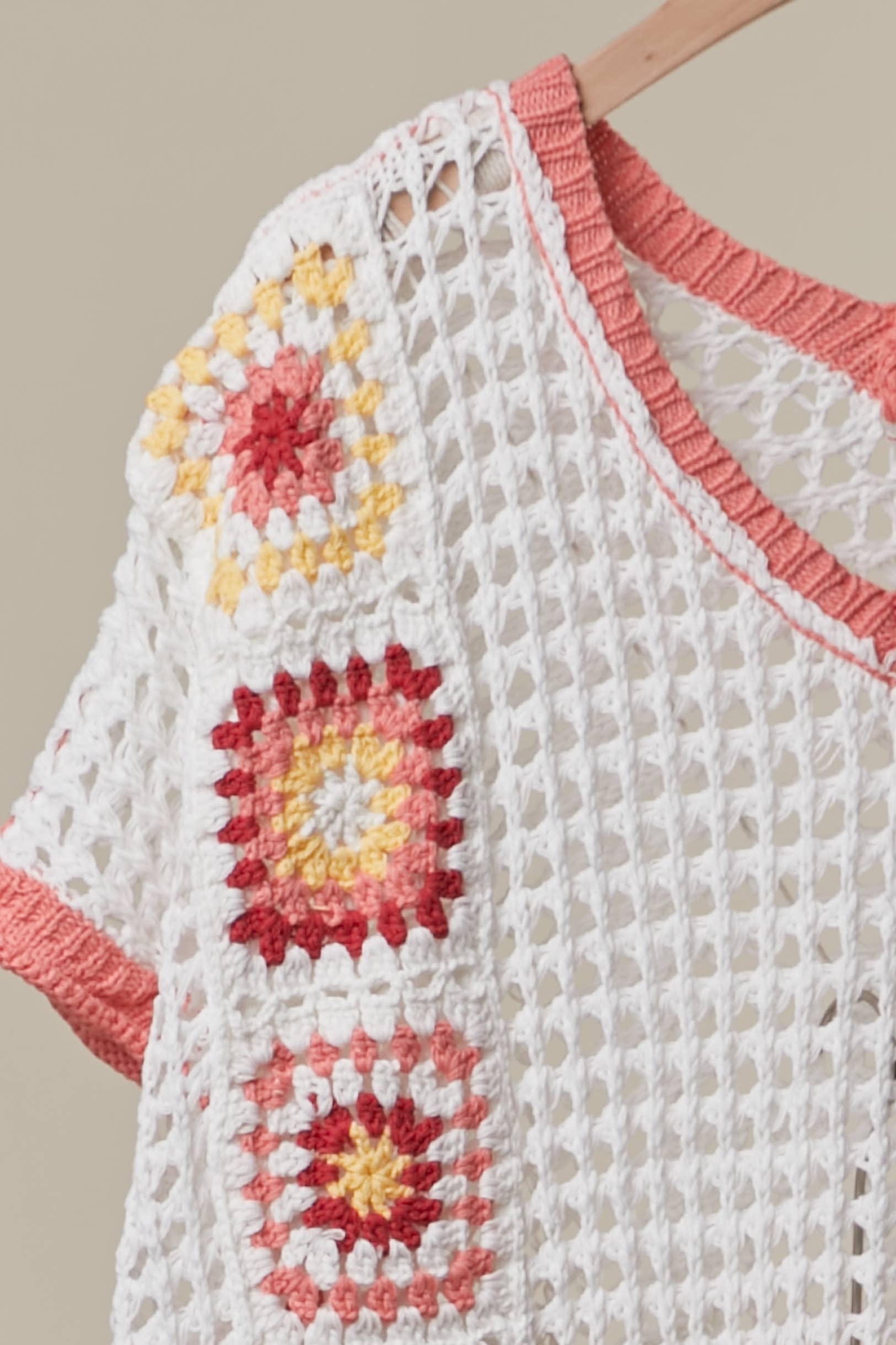 Boho Crochet Patchwork V Neck Short Sleeve Top: Navy