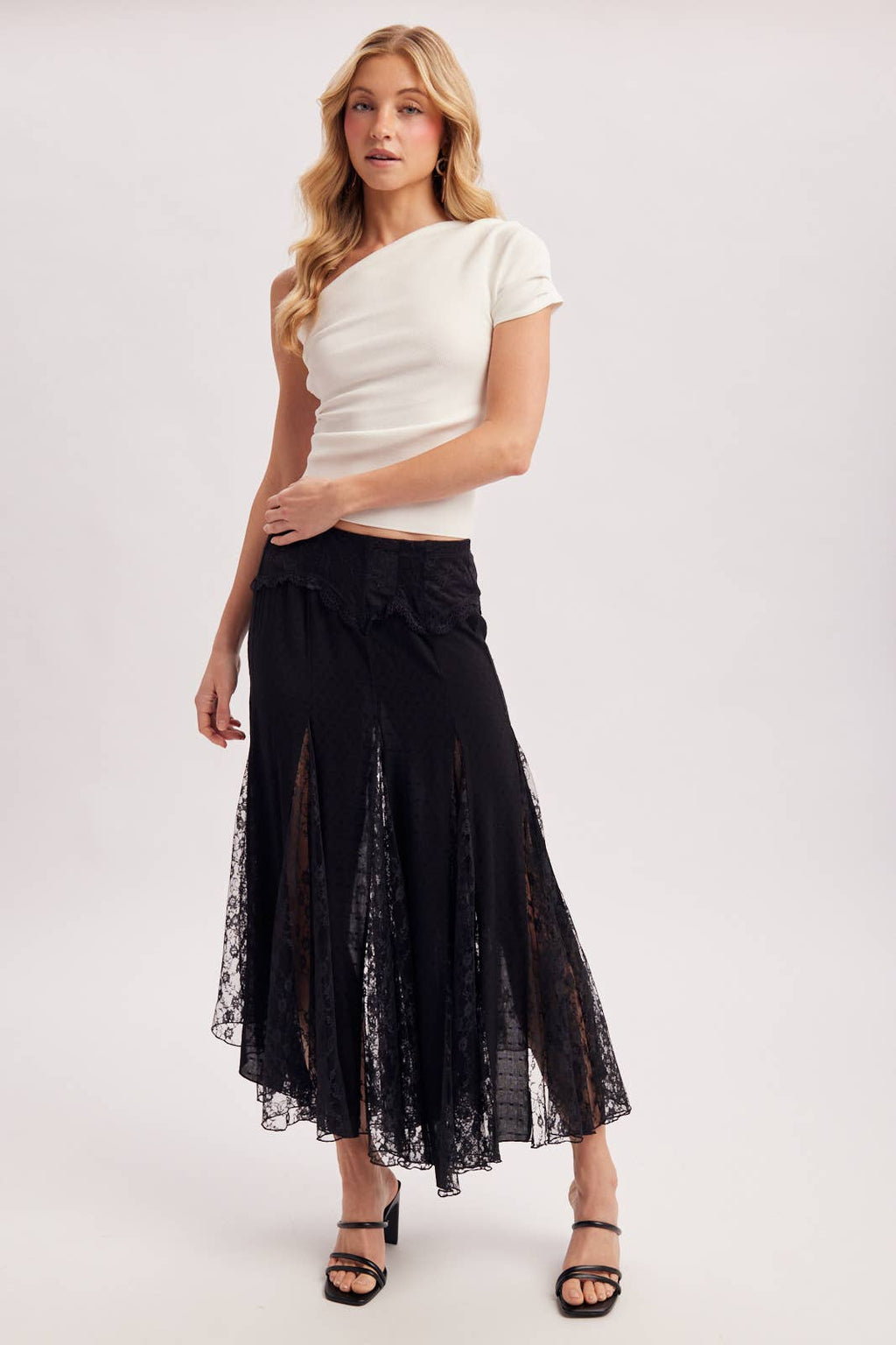 BOHO FLOWY LACE MAXI SKIRT WITH NO LINING - EASTER DAY: ECRU / L